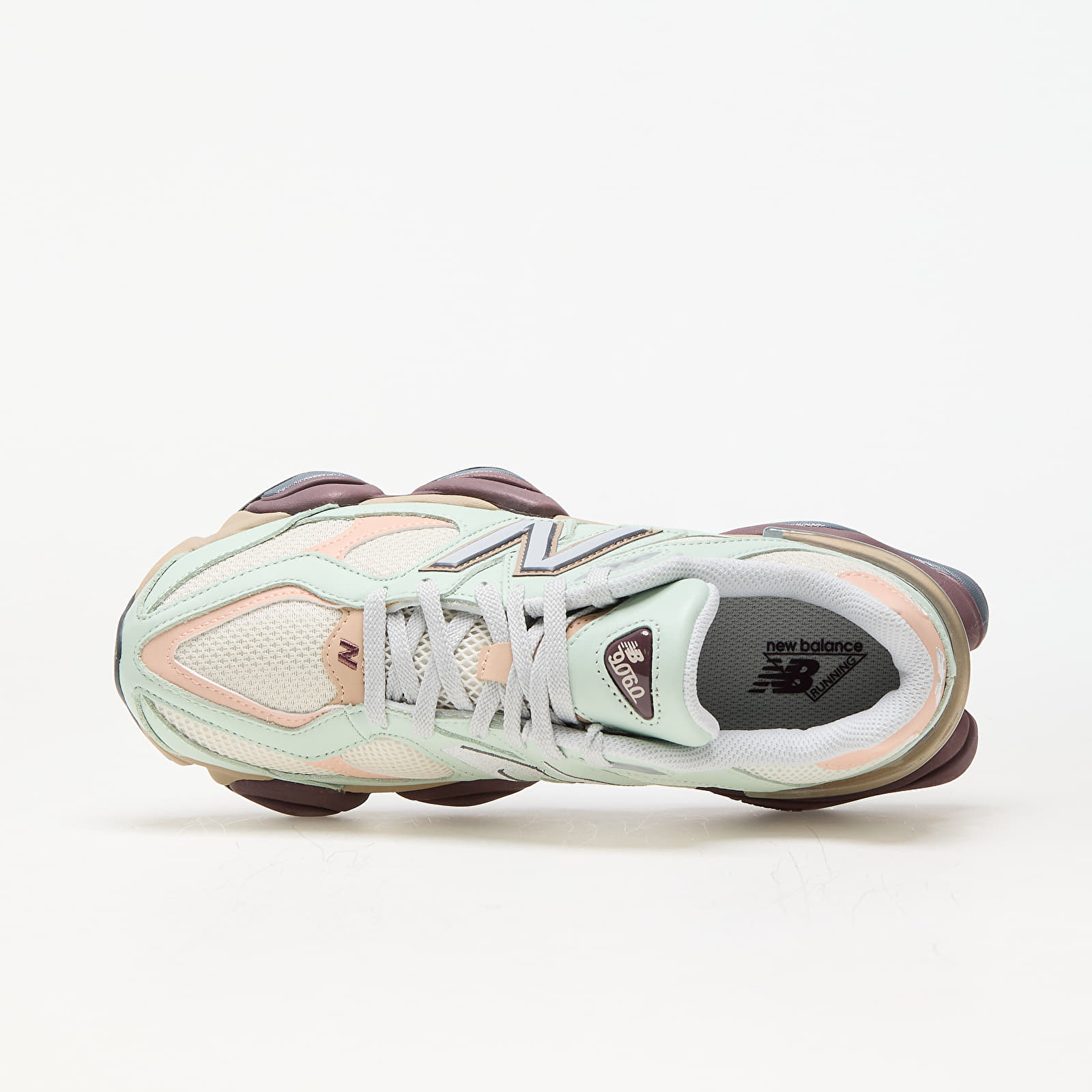 Men's sneakers and shoes New Balance 9060 Clay Ash/ Linen/ Vintage Rose