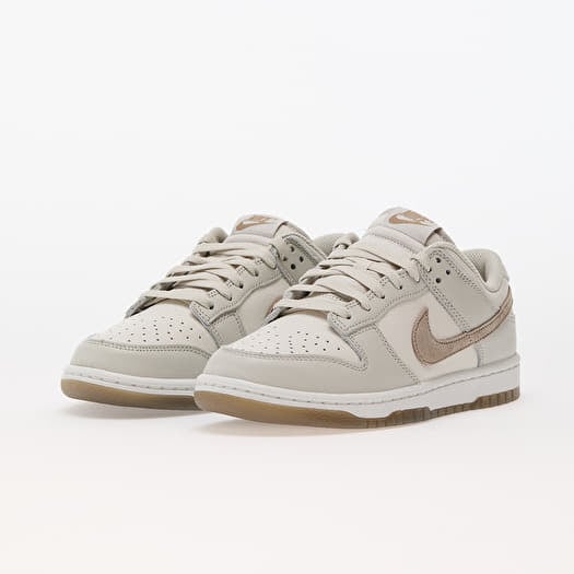 Nike Dunk Low Retro SE