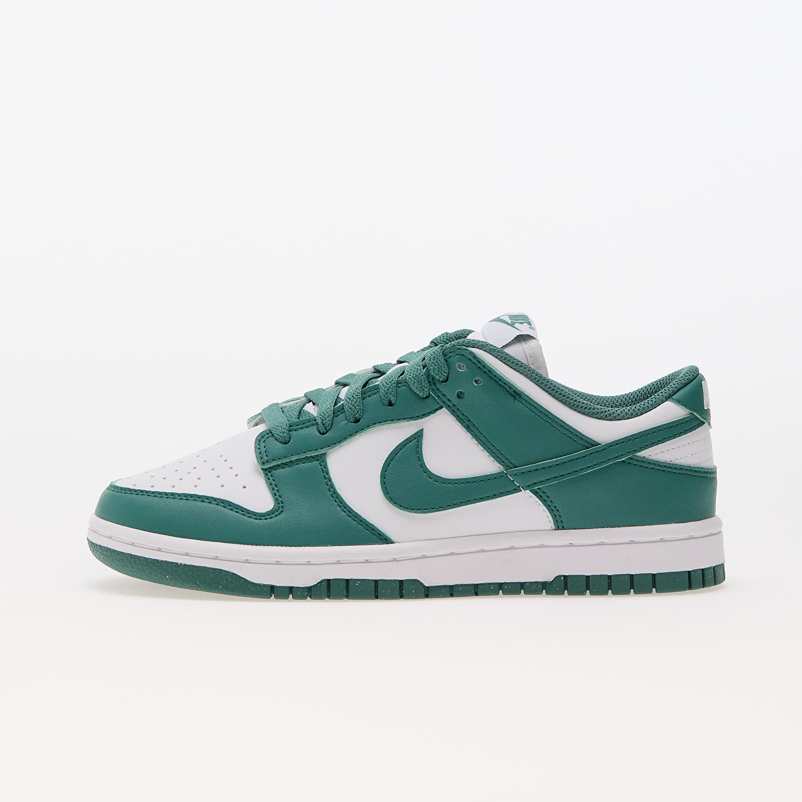 Women s sneakers and shoes Nike W Dunk Low Next Nature White Bicoastal Queens