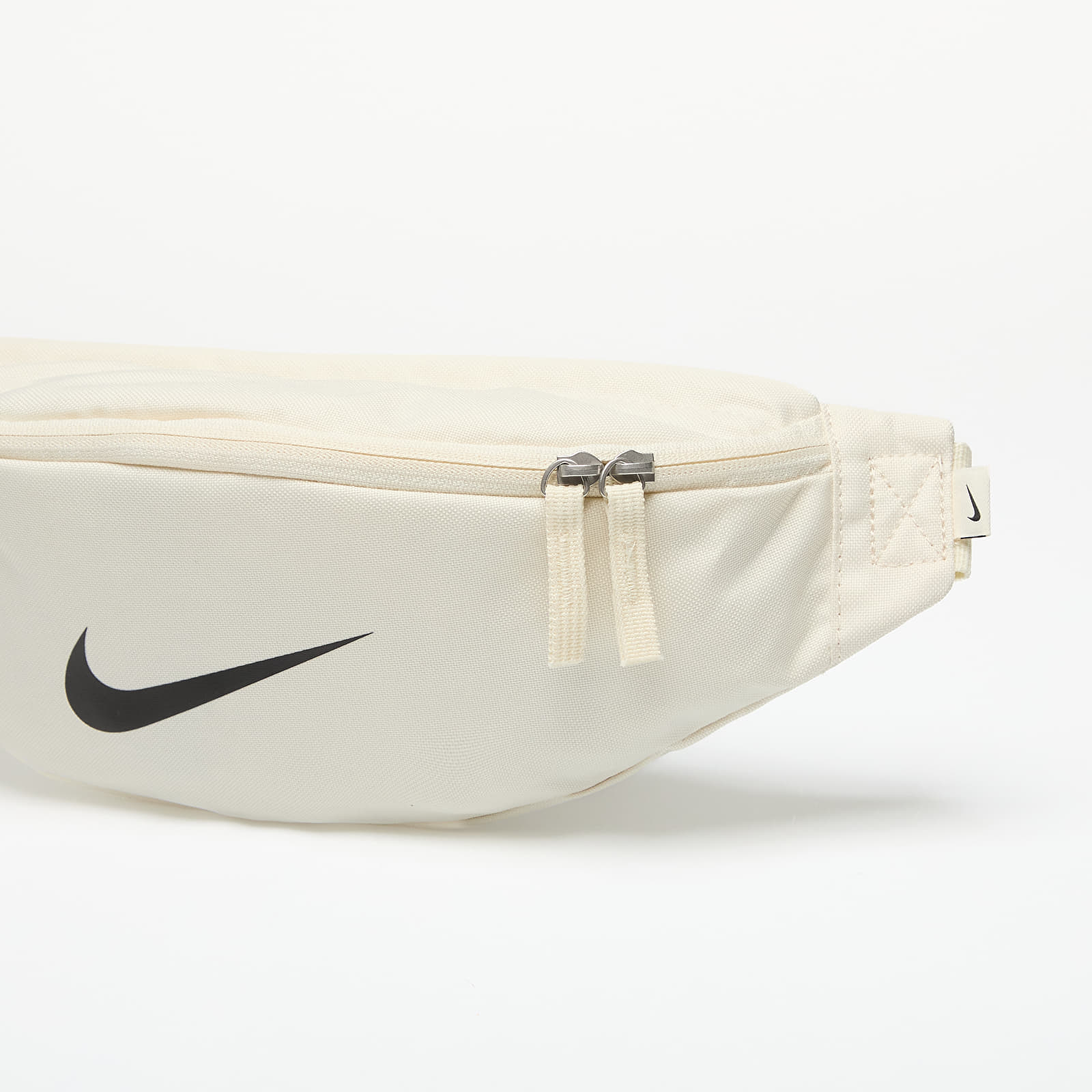 Women's fanny pack nike on sale