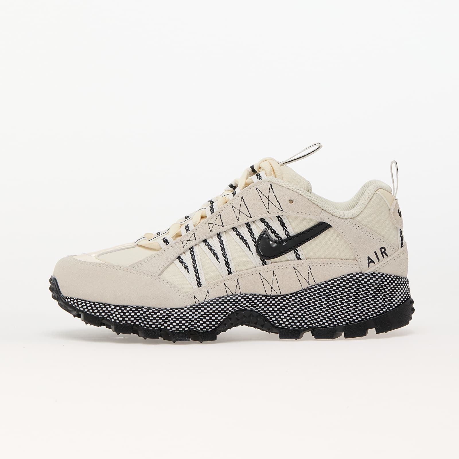 Naiste tossud ja kingad Nike W Air Humara Pale Ivory/ Black-Coconut Milk-Sail