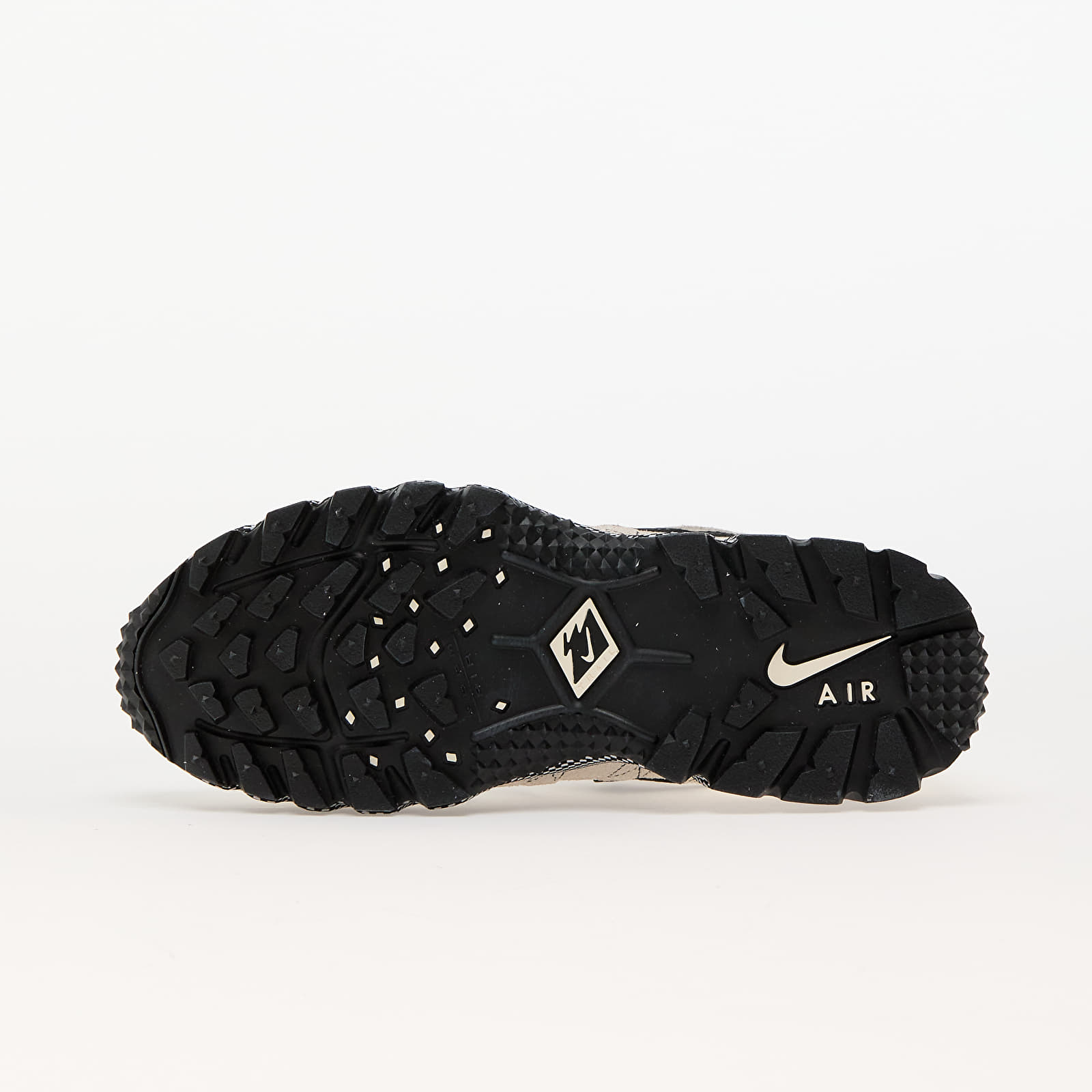 Naiste tossud ja kingad Nike W Air Humara Pale Ivory/ Black-Coconut Milk-Sail