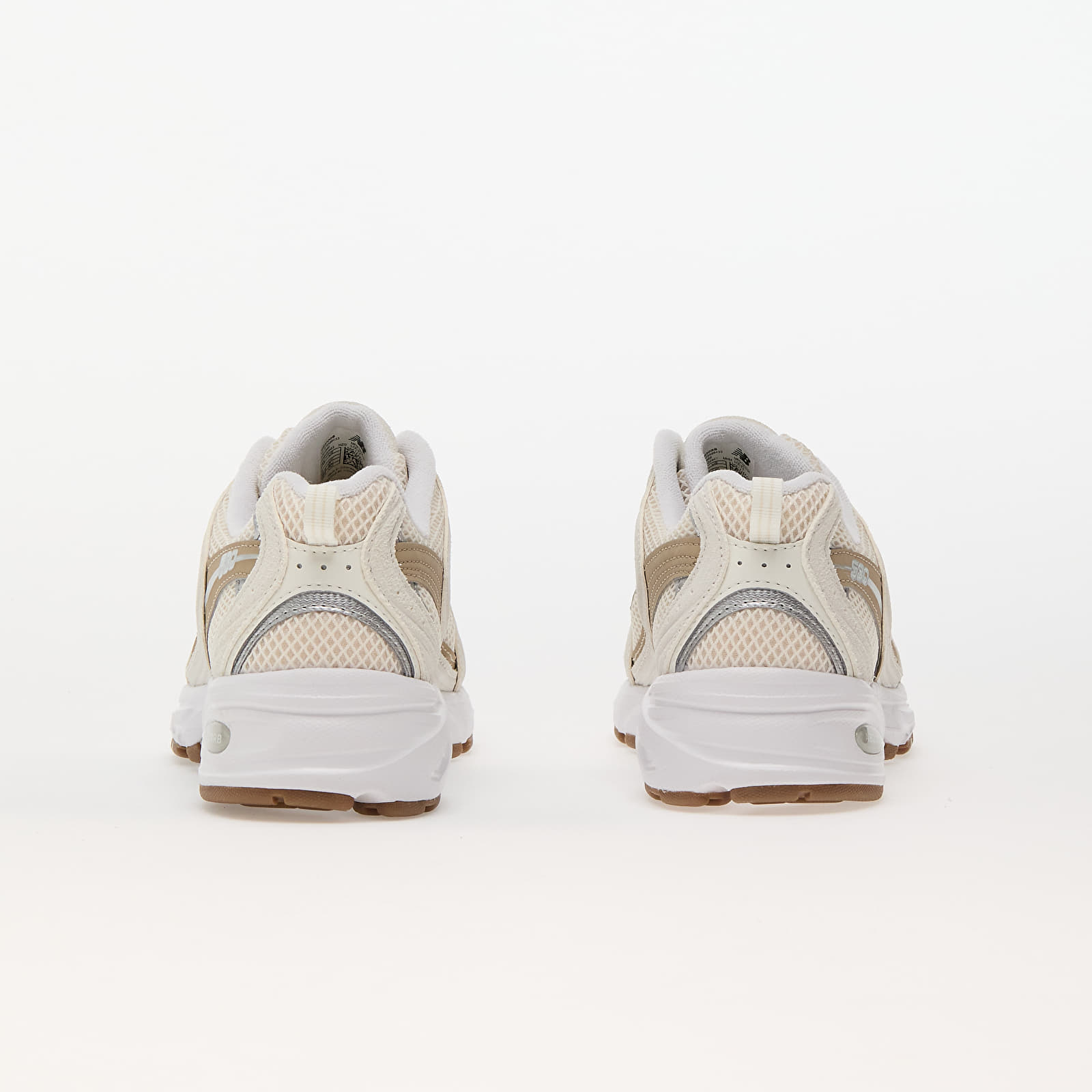 Turnschuhe und Schuhe für Männer New Balance 530 Beige