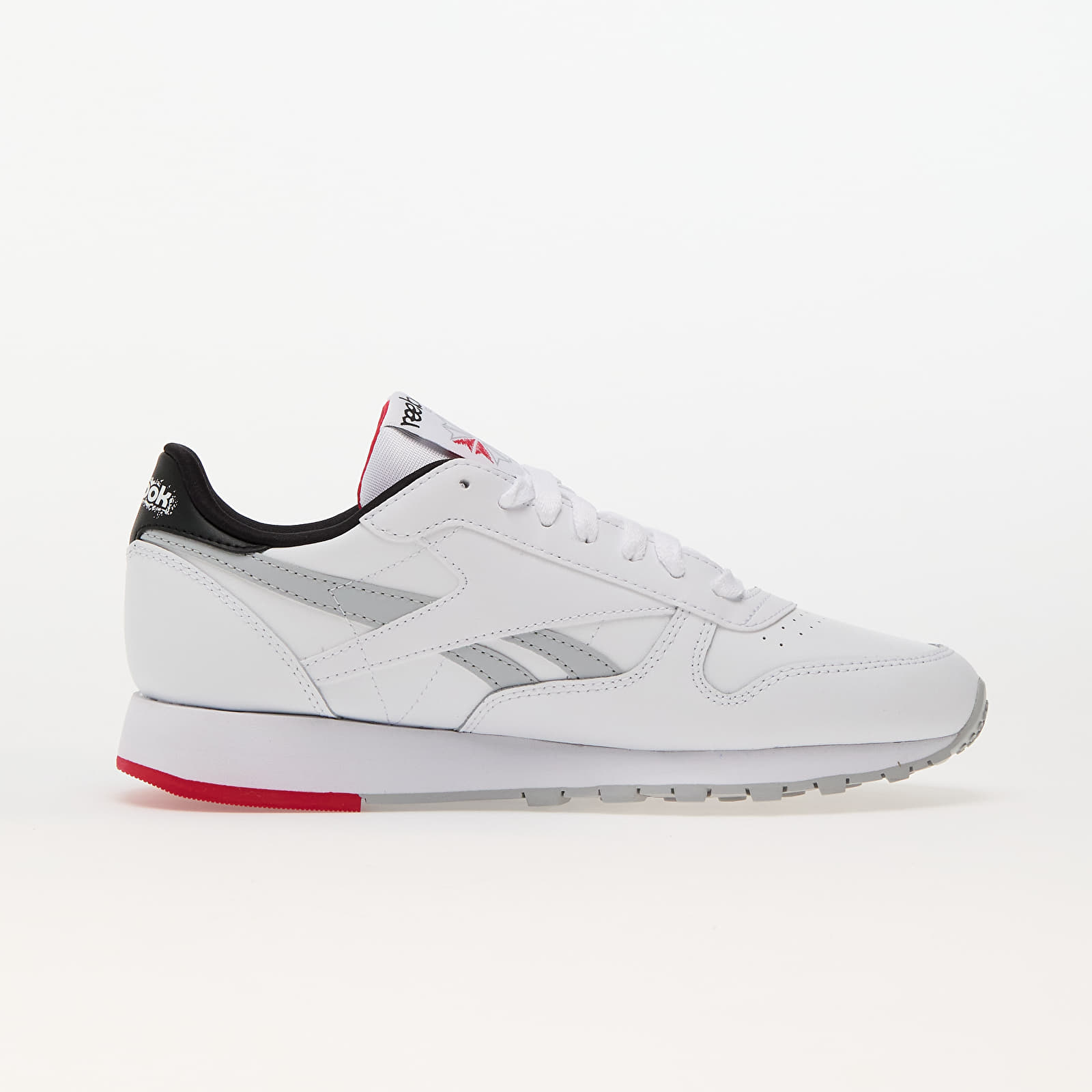 Men s sneakers and shoes Reebok Classic Leather Ftw White Core Black Vector Red Queens