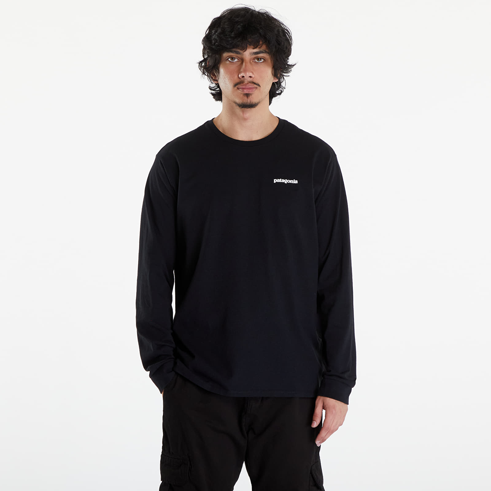 majice kratkih rukava Patagonia M's LS P6 Logo Responsibili Tee Black
