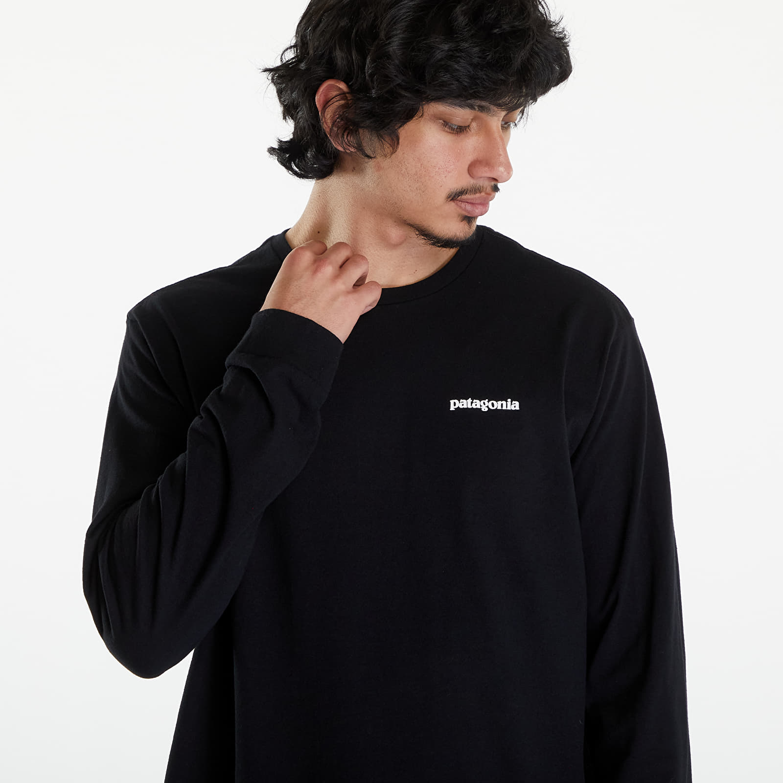 majice kratkih rukava Patagonia M's LS P6 Logo Responsibili Tee Black