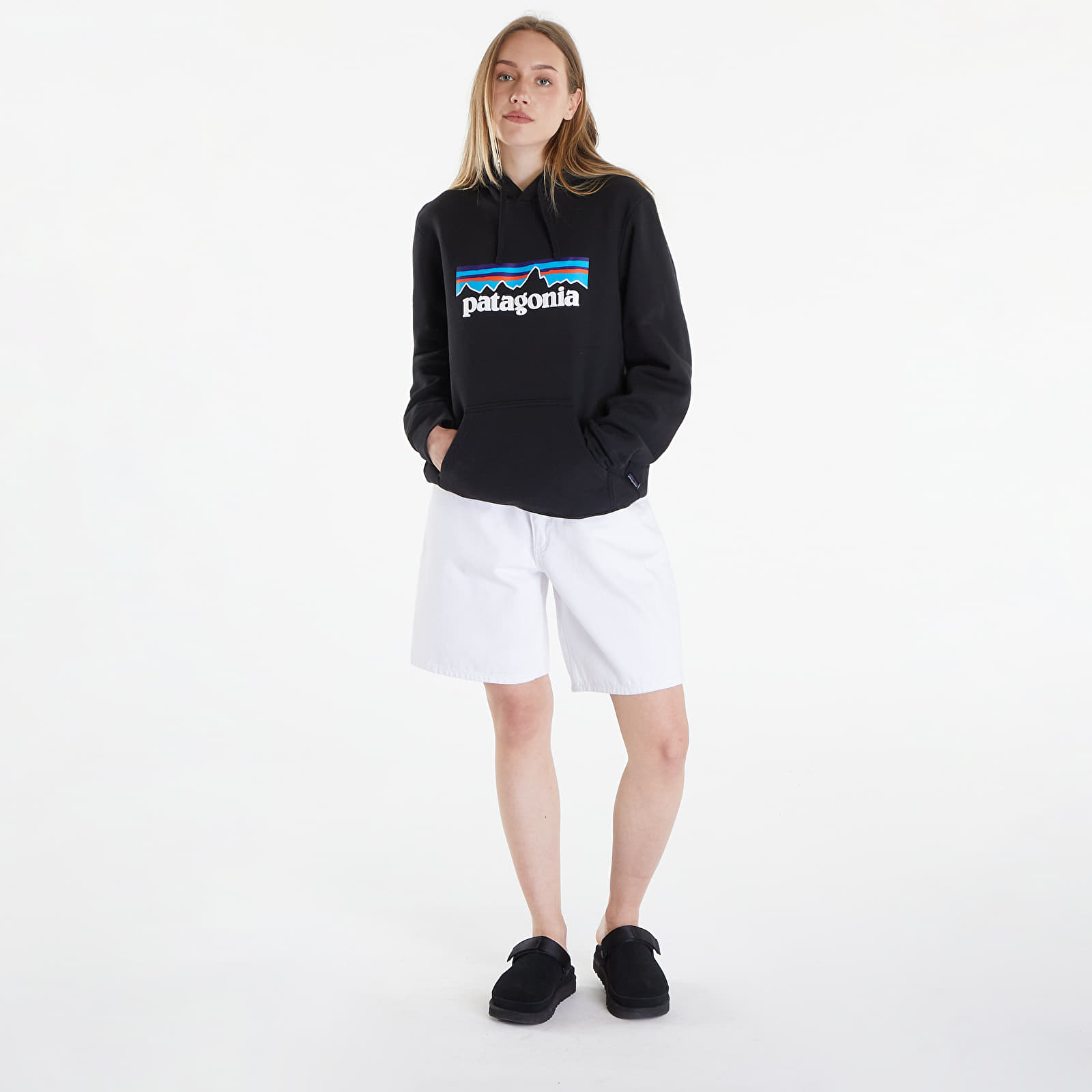 Bluzy Patagonia P-6 Logo Uprisal Hoody UNISEX Black