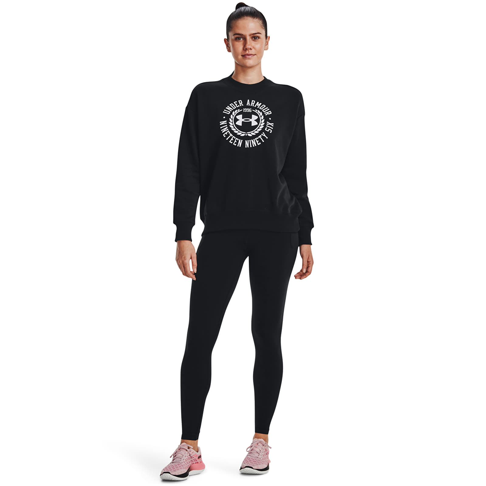 Kapuutsikud ja kampsunid Under Armour Rival Fleece Crest Grp Crew Black