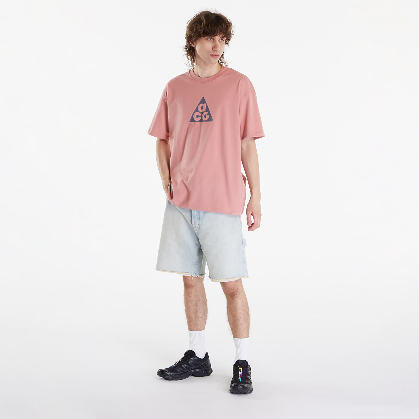 T-Shirts Nike ACG Men's Dri-FIT T-Shirt Red Stardust