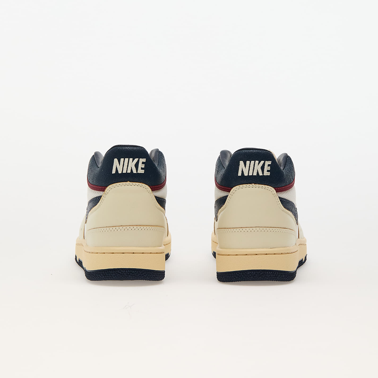 Pánske tenisky a topánky Nike Attack Prm Sail/ Midnight Navy-Coconut Milk