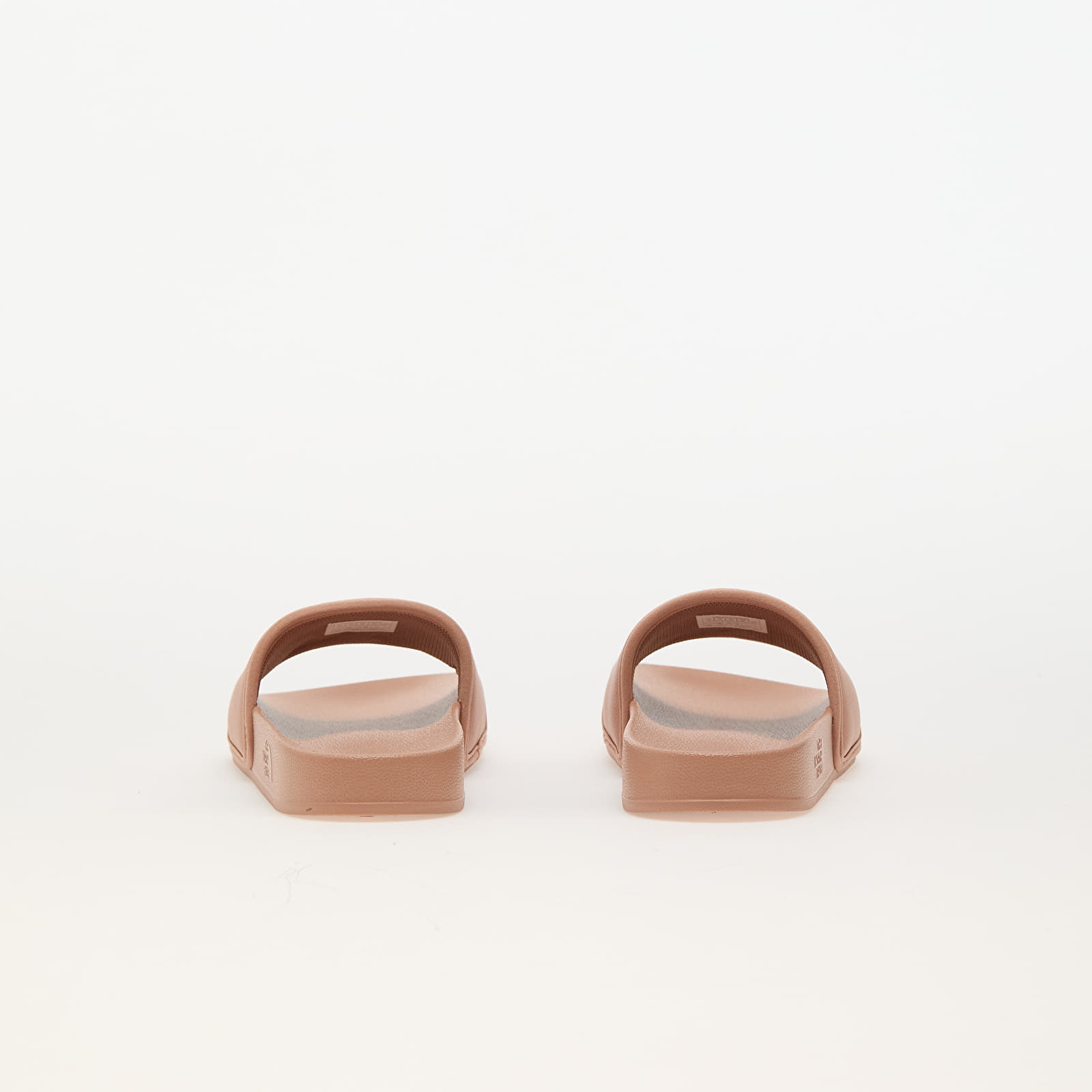 Naiste tossud ja kingad The North Face W Base Camp Slide III Cafecreme/ Eveningsandpink