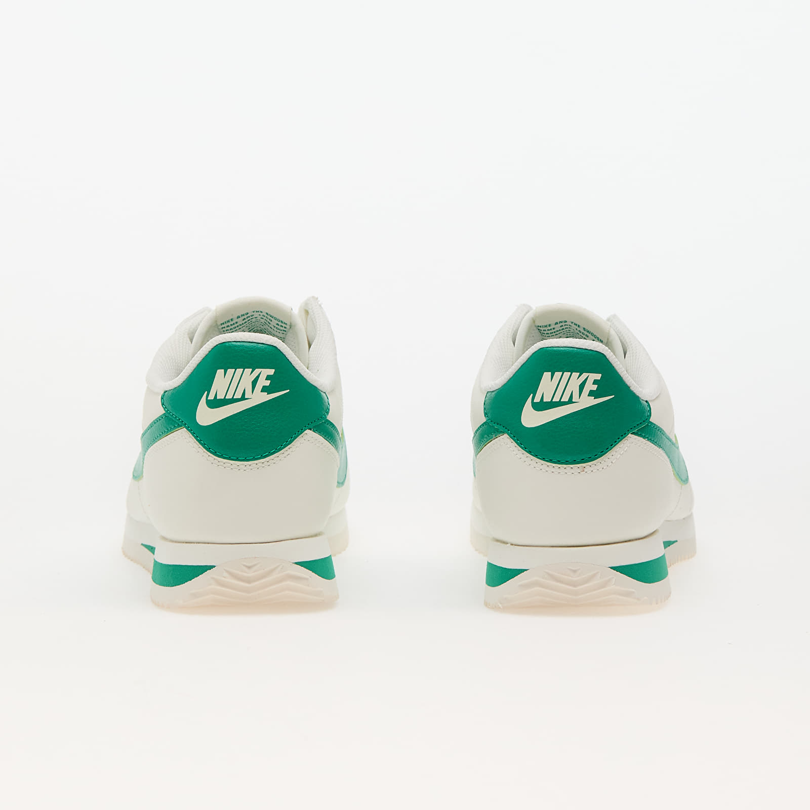 Men's sneakers and shoes Nike Cortez Sail/ Stadium Green