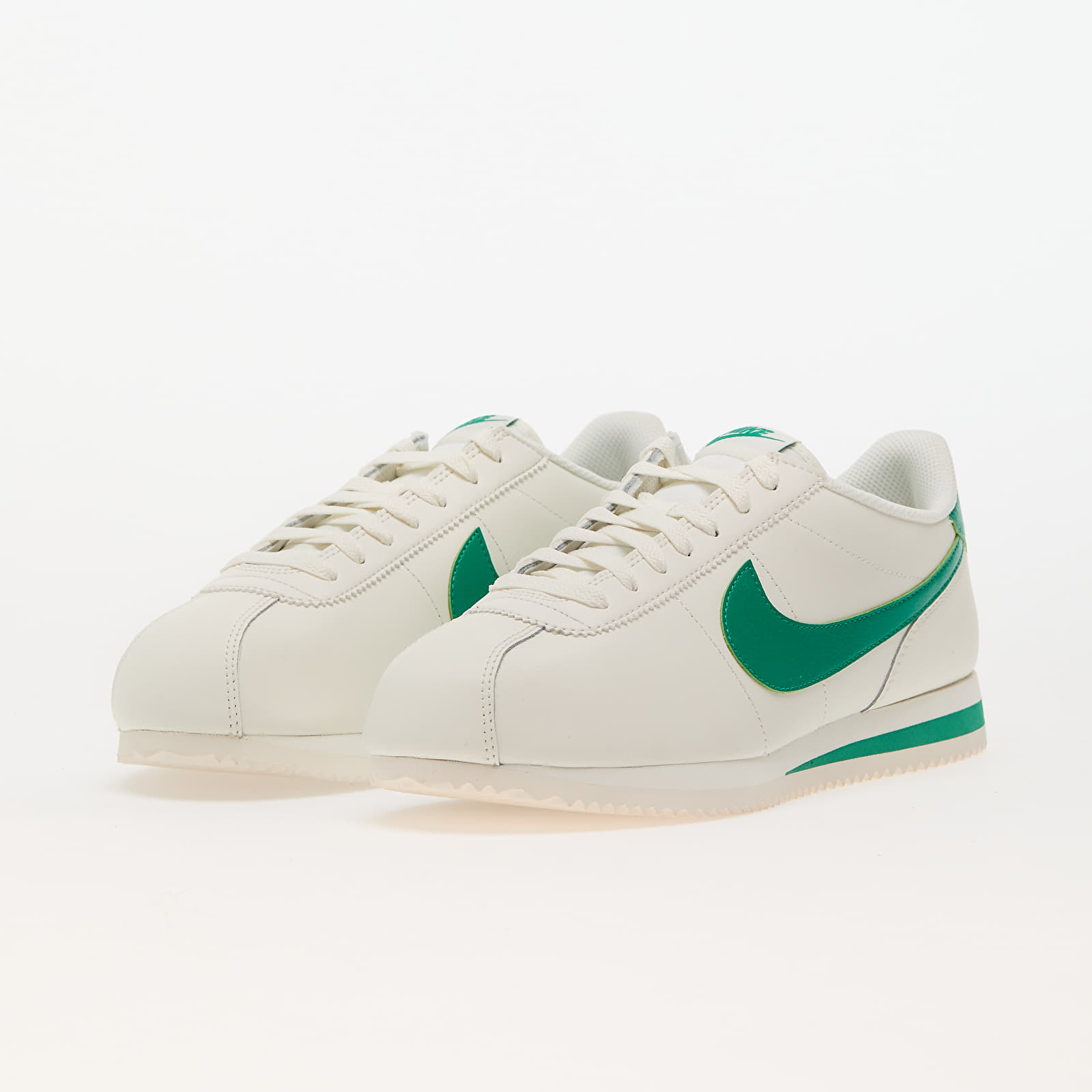 Men's sneakers and shoes Nike Cortez Sail/ Stadium Green