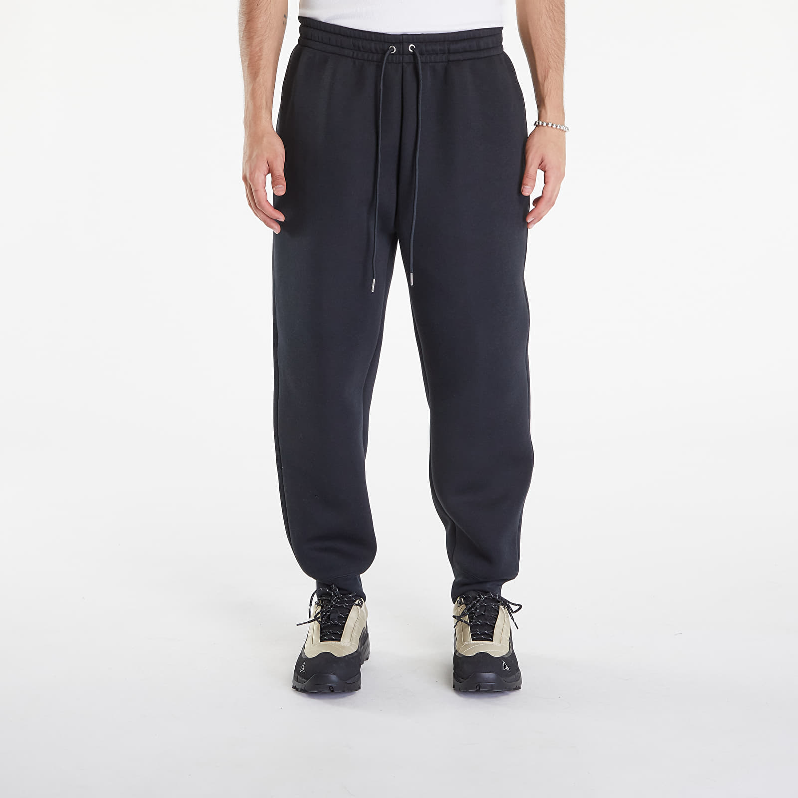 Men's trousers Nike Tech Fleece Reimagined Men's Fleece Pants Black
