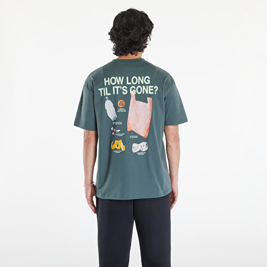 Nike acg t shirt sizing 2025