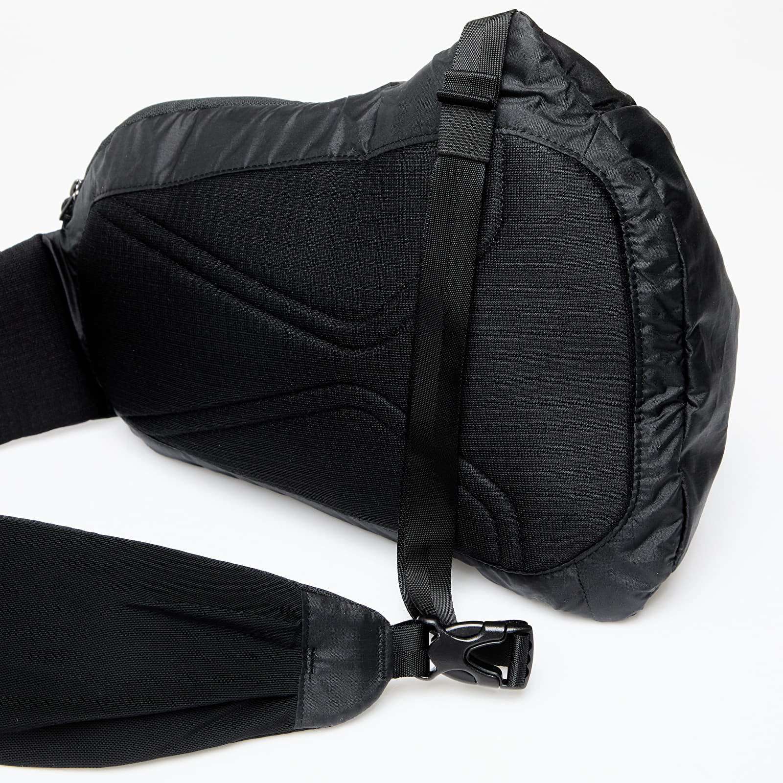 Ledvični nahrbtniki Patagonia Ultralight Black Hole Sling Black