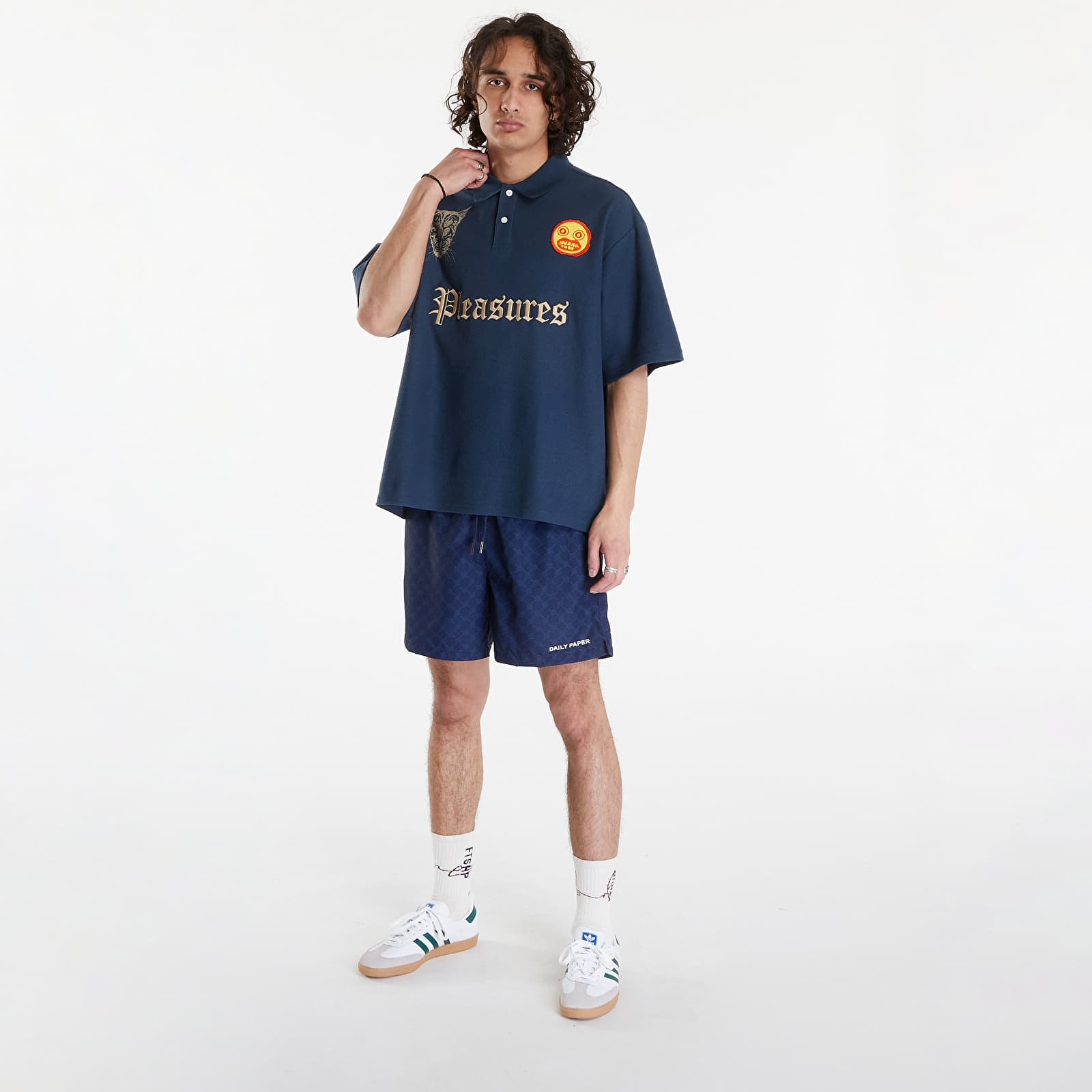 T-shirts PLEASURES Wyatt Boxy Polo Navy