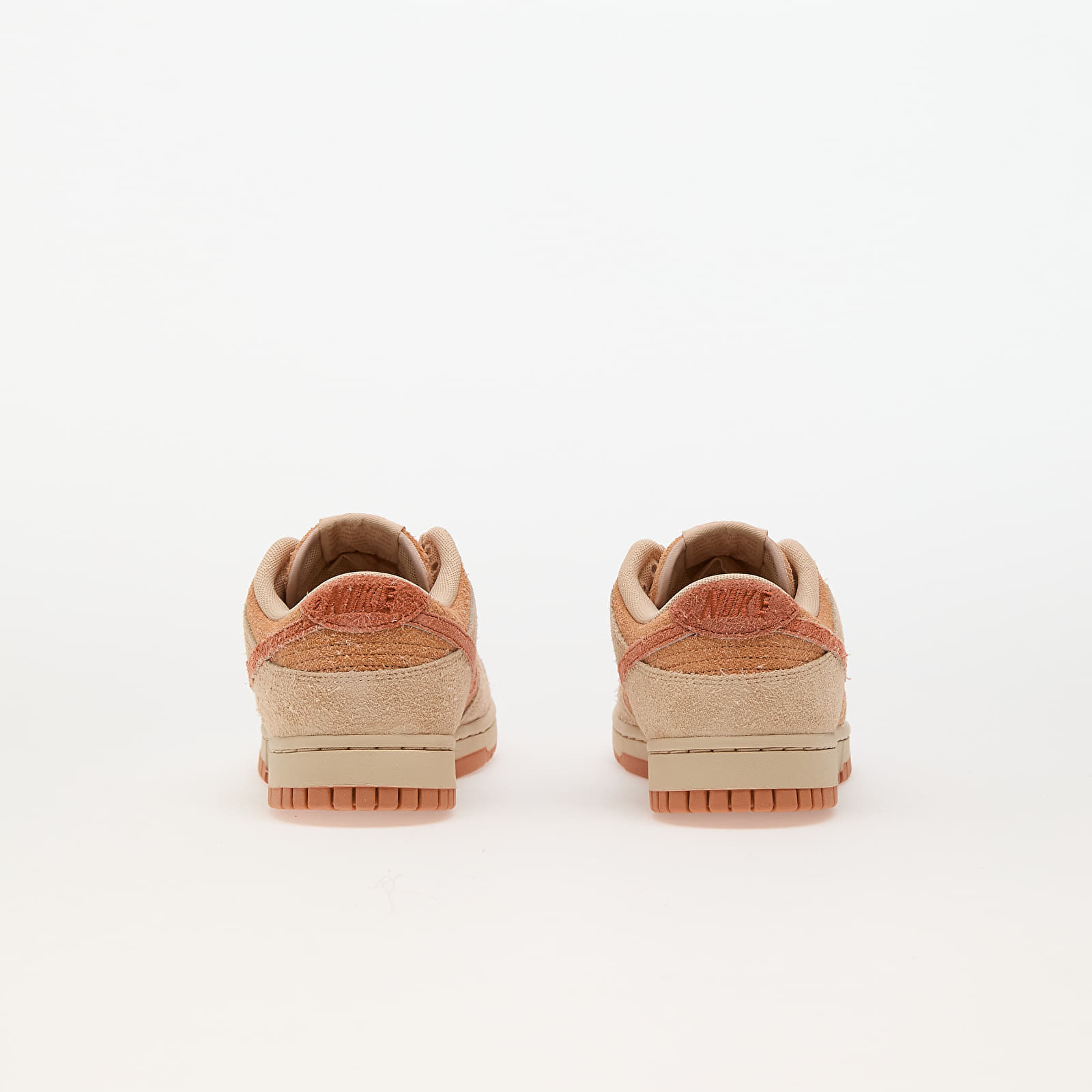 Sneakers og sko til kvinder Nike W Dunk Low Shimmer/ Burnt Sunrise-Amber Brown