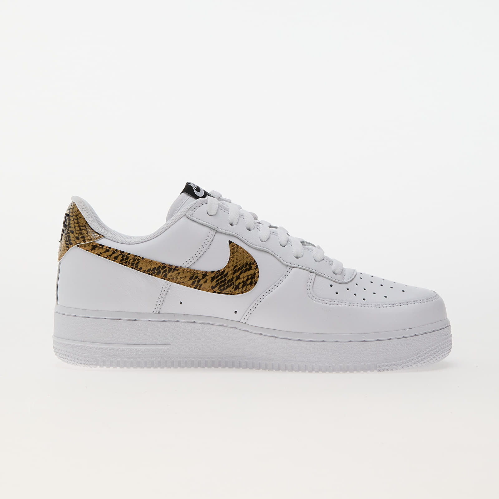 Men's sneakers and shoes Nike Air Force 1 Low Retro Premium QS White/ Elemental Gold-Dark Hazel-Black