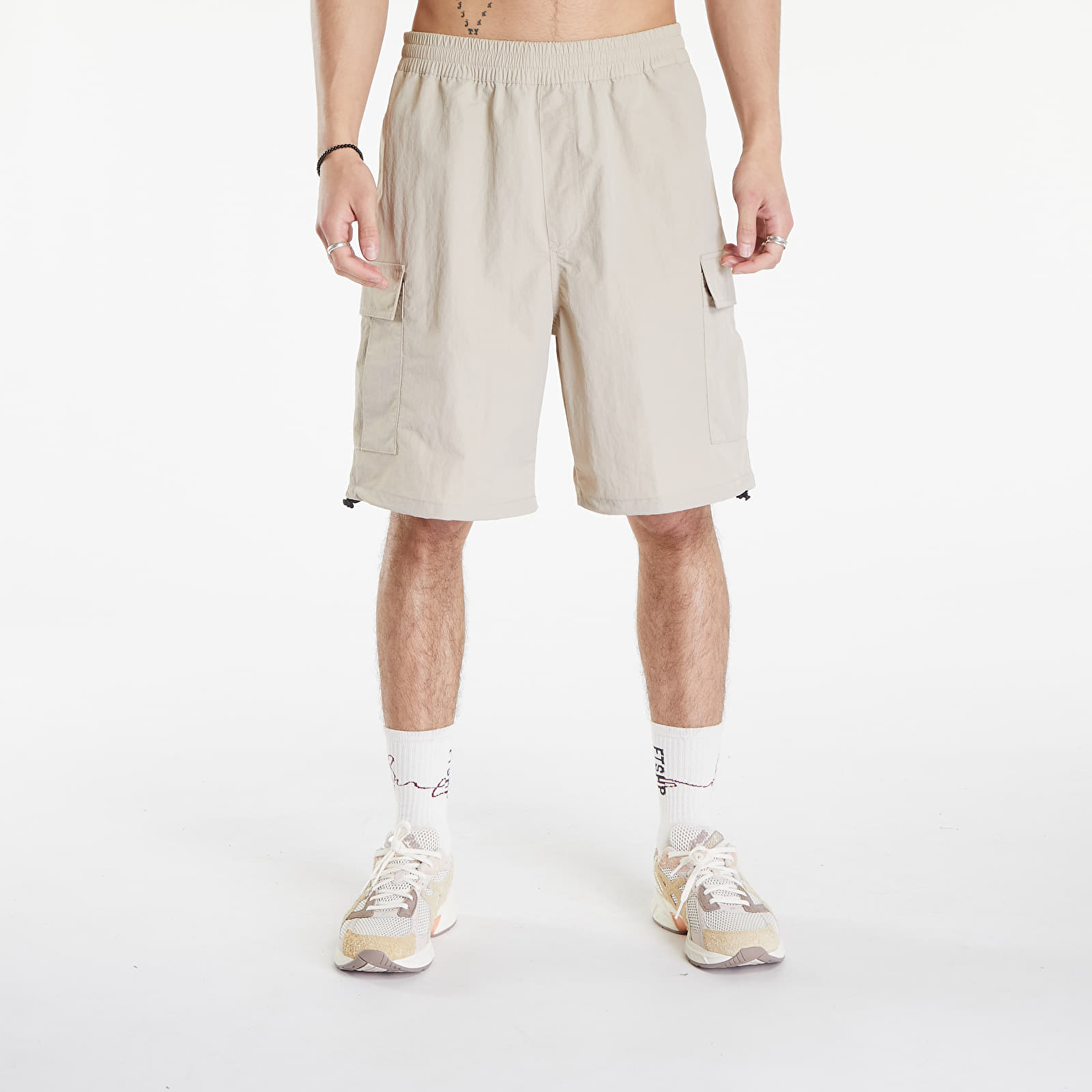 Korte broeken Carhartt WIP Evers Cargo Short Wall