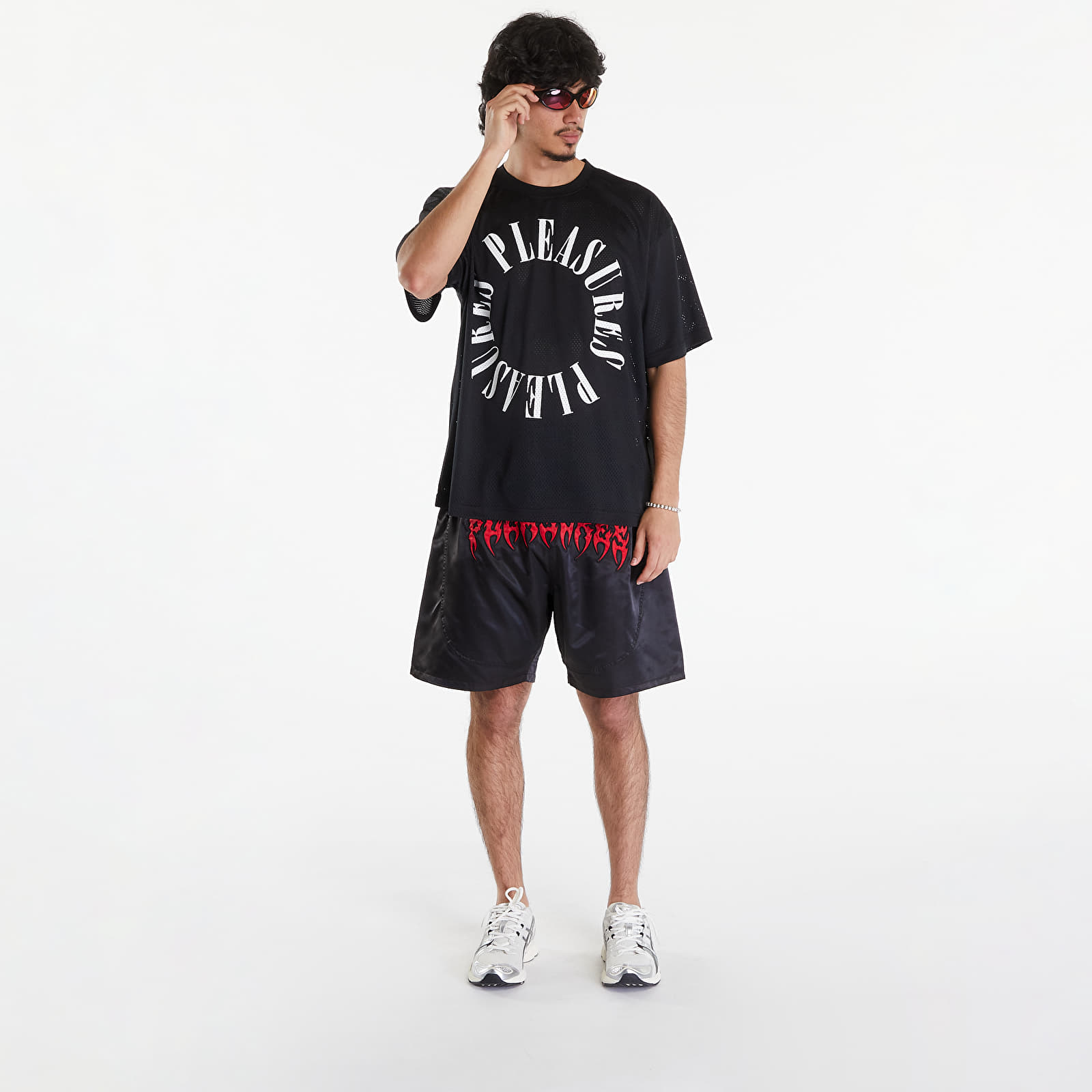 T-Shirts PLEASURES Motive Mesh Shirt Black