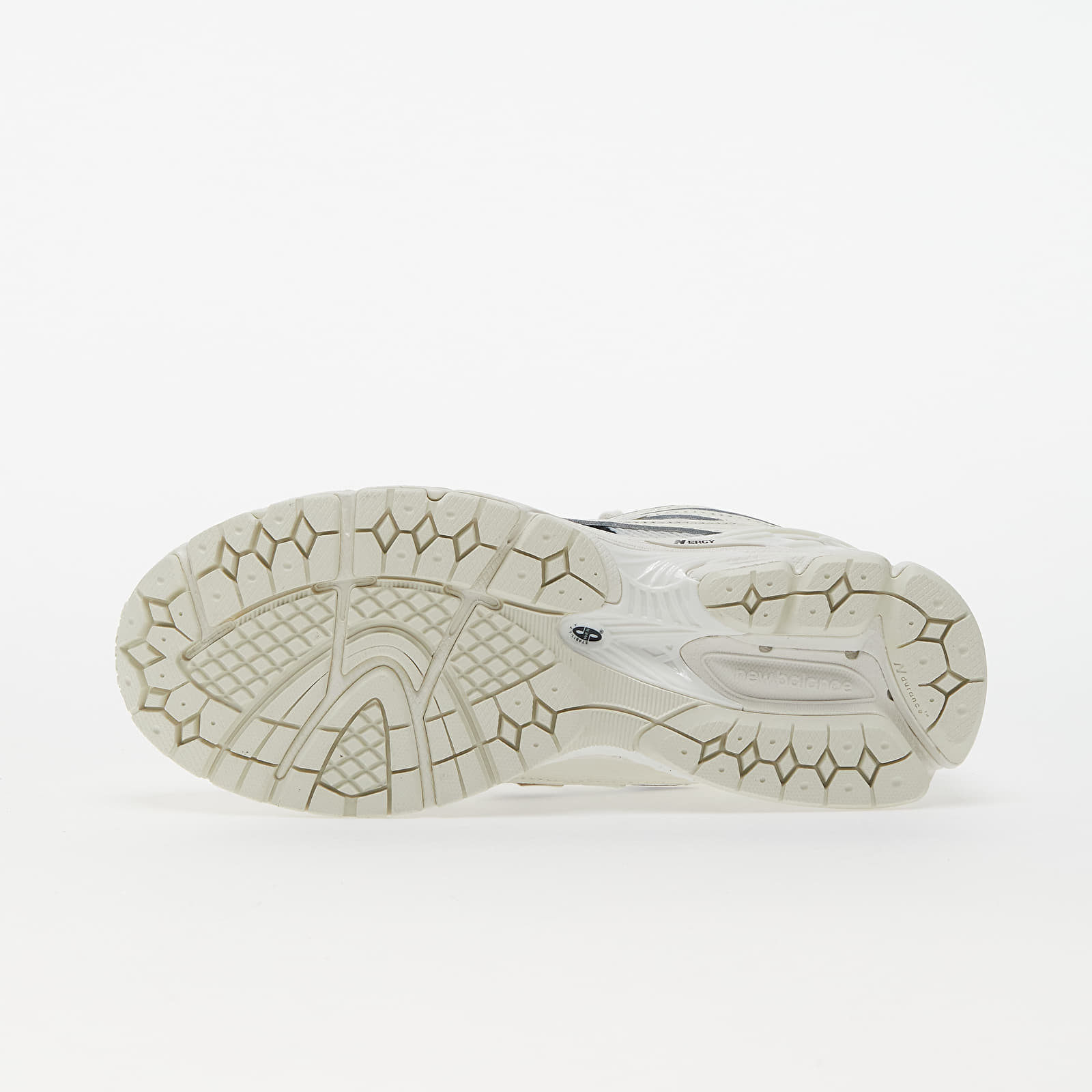 Men's sneakers and shoes New Balance 1906 Sea Salt