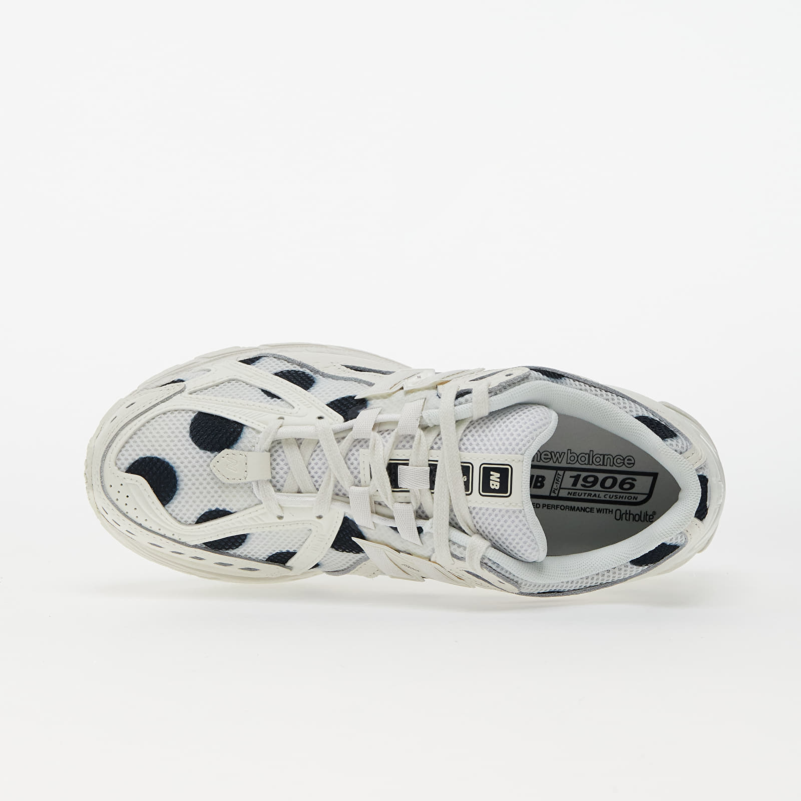 Men's sneakers and shoes New Balance 1906 Sea Salt