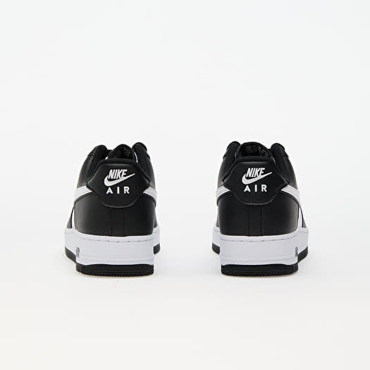 Men s sneakers and shoes Nike Air Force 1 07 Black White Black Queens