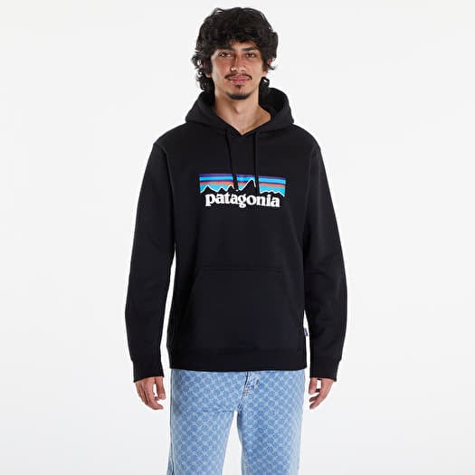 Mikina Patagonia P-6 Logo Uprisal Hoody UNISEX Black