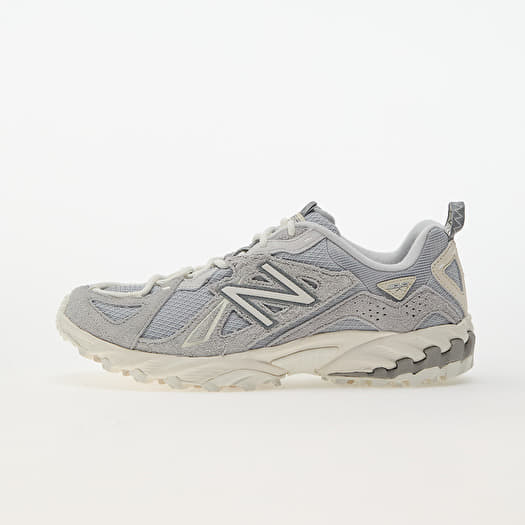 New Balance 610