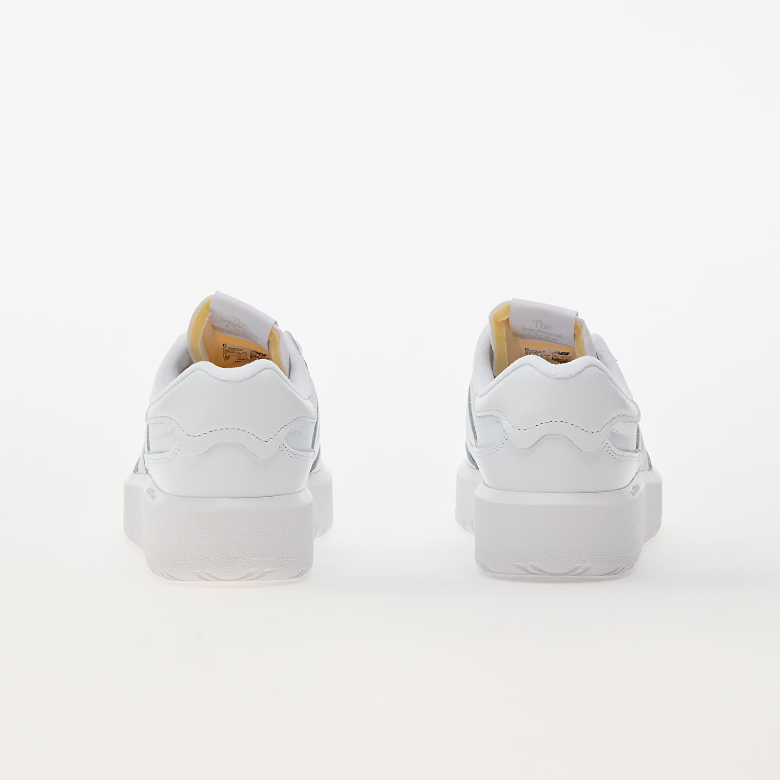 Turnschuhe und Schuhe für Männer New Balance 302 White