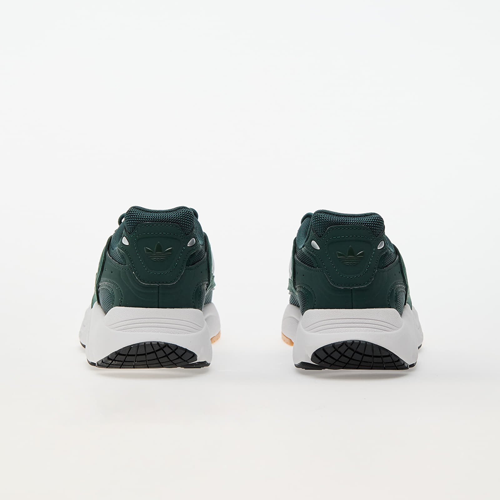 Sneakers og sko til mænd adidas Ozmillen Mingre/ Ftw White/ Core Black