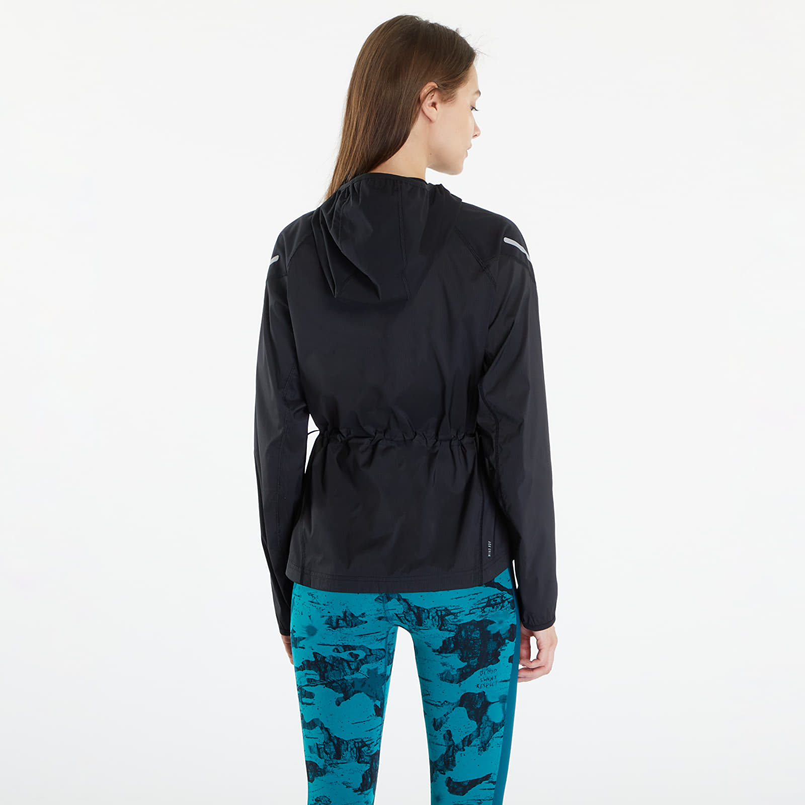 Essential hooded running jacket outlet