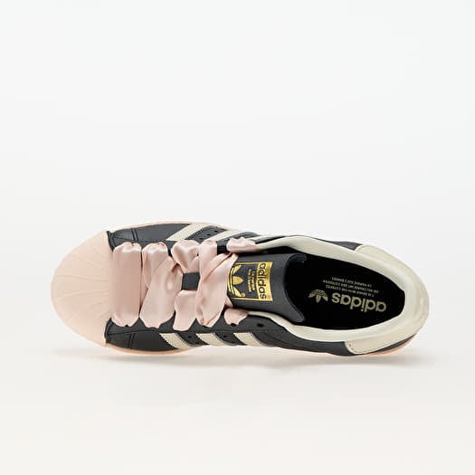 Tenis superstar w adidas store