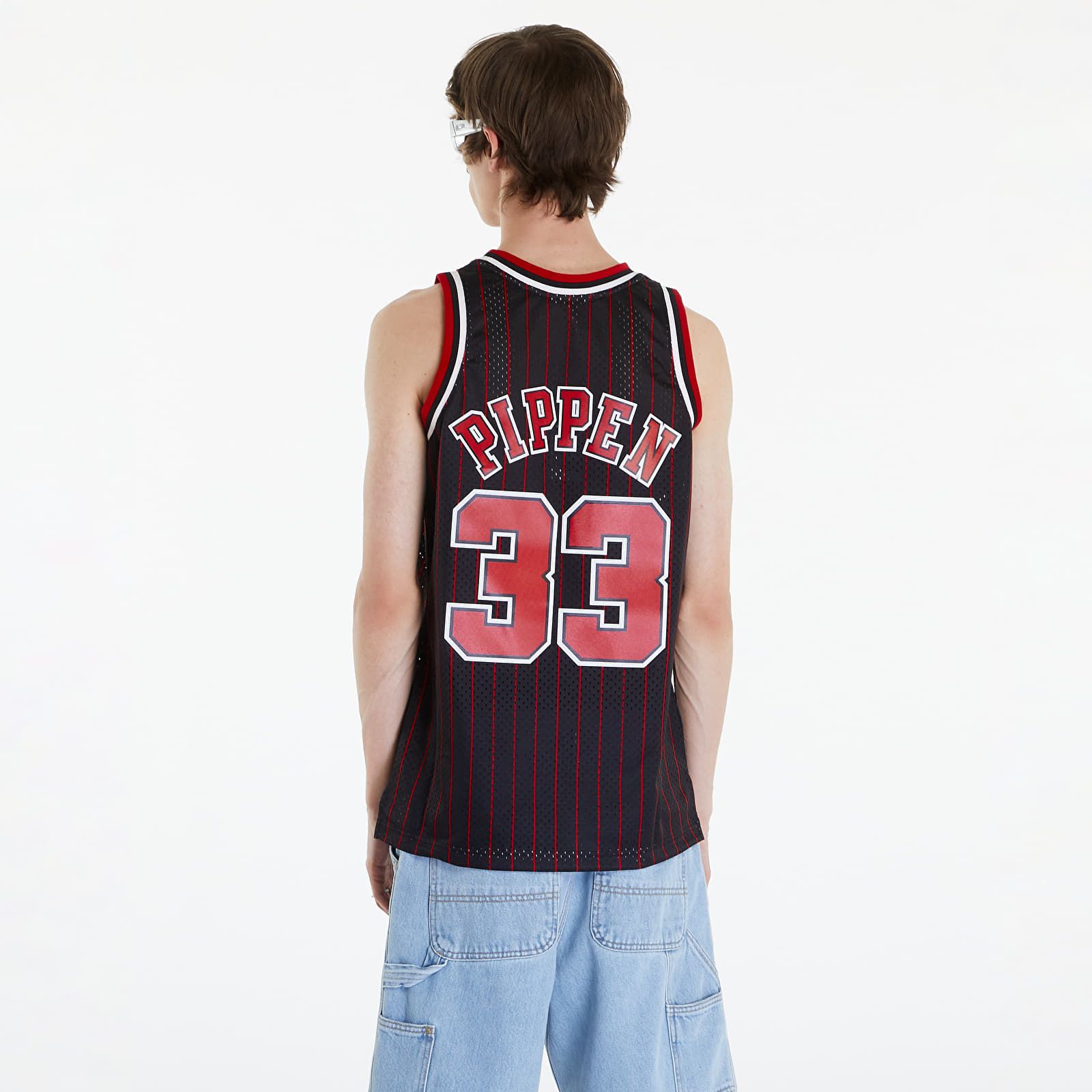 Jerseys Mitchell & Ness Chicago Bulls 33 Scottie Pippen Swingman Jersey  Black/ Red | Queens