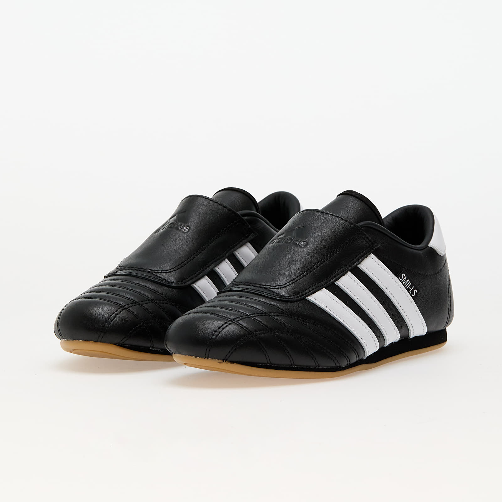 Naiste tossud ja kingad adidas Taekwondo W Core Black/ Ftw White/ Gum