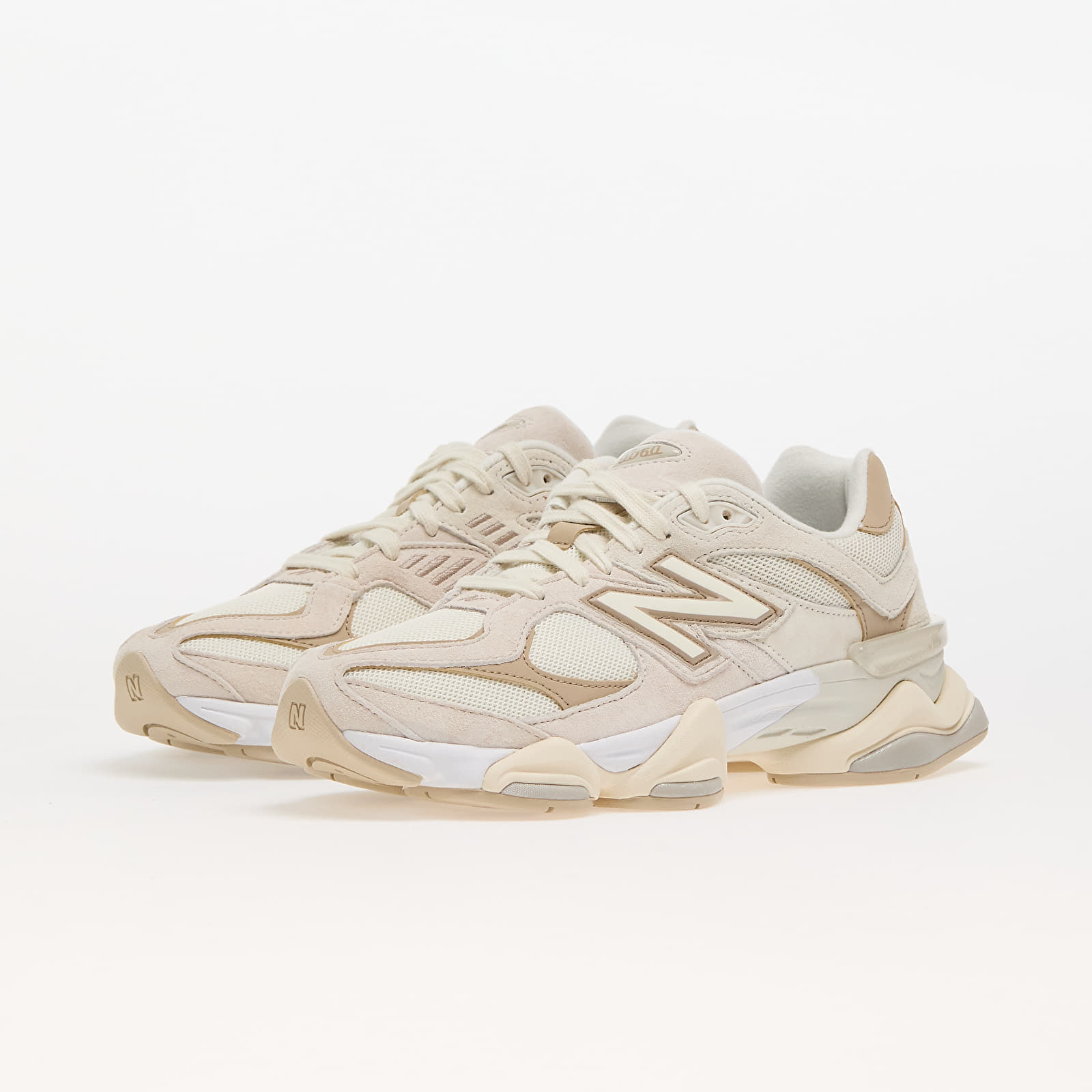 Ténis e sapatos para homem New Balance 9060 Moonbeam/ Angora/ Stoneware/ Linen
