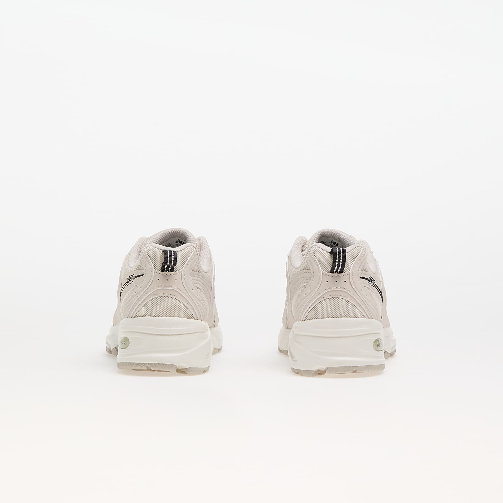 Herensneakers en -schoenen New Balance 530 Beige