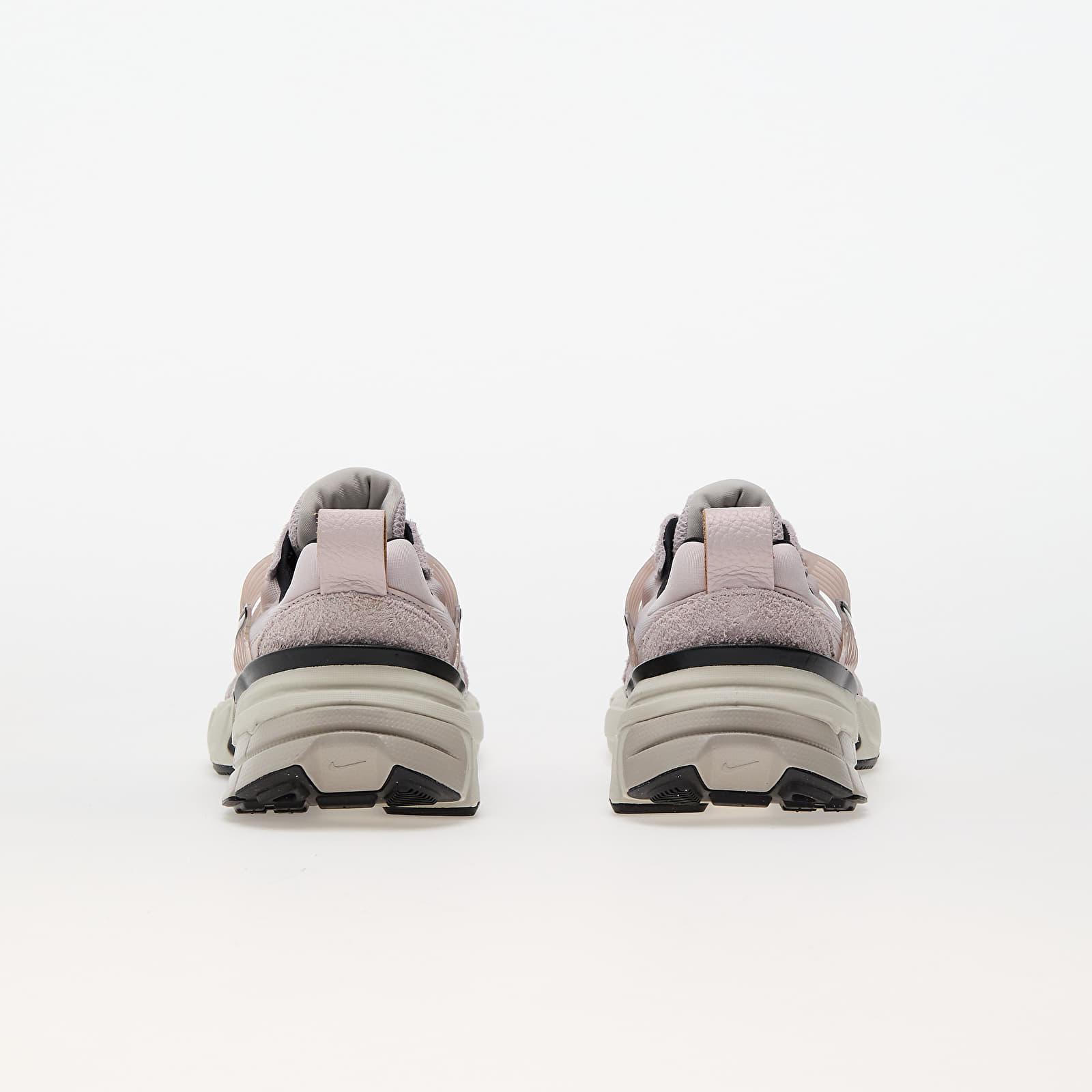 Sieviešu kedas un apavi Nike W V2K Run Platinum Violet/ Chrome-Light Bone-Black
