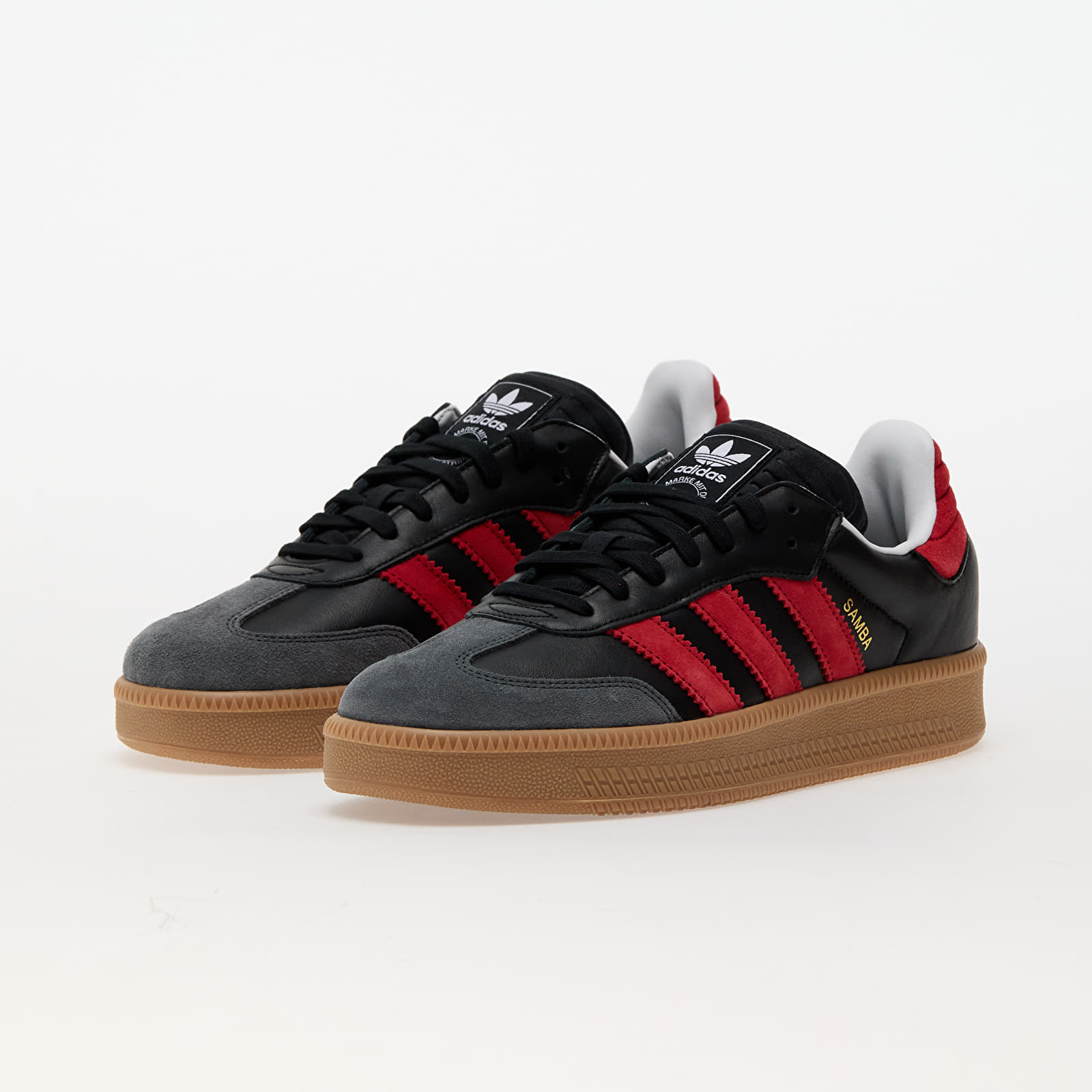 Men's sneakers and shoes adidas Samba Xlg Core Black/ Better Scarlet/ Carbon