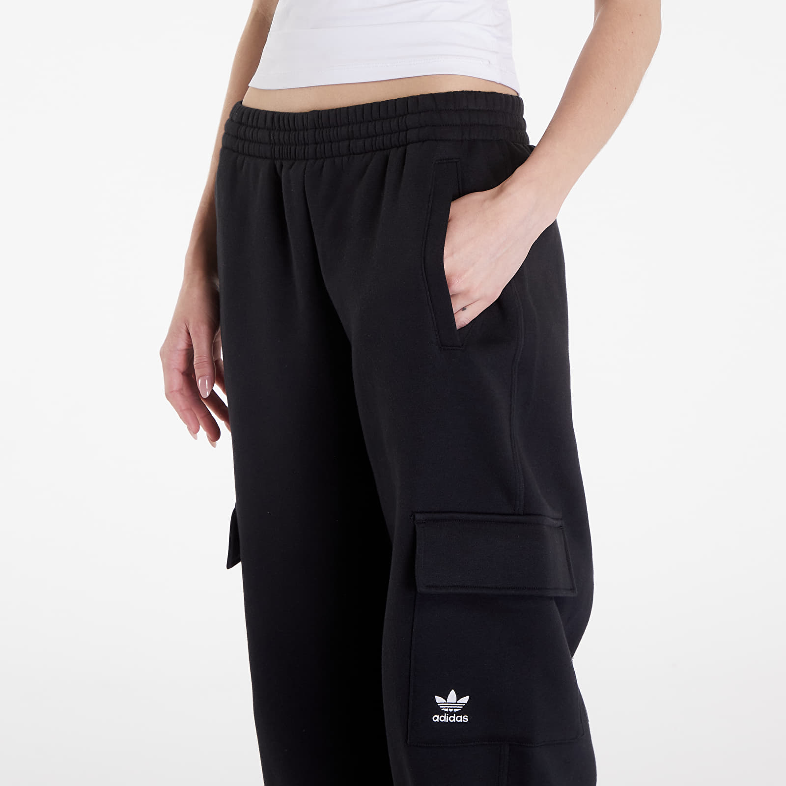 Sweatbroeken adidas Essentials Cargo Pants Black Queens