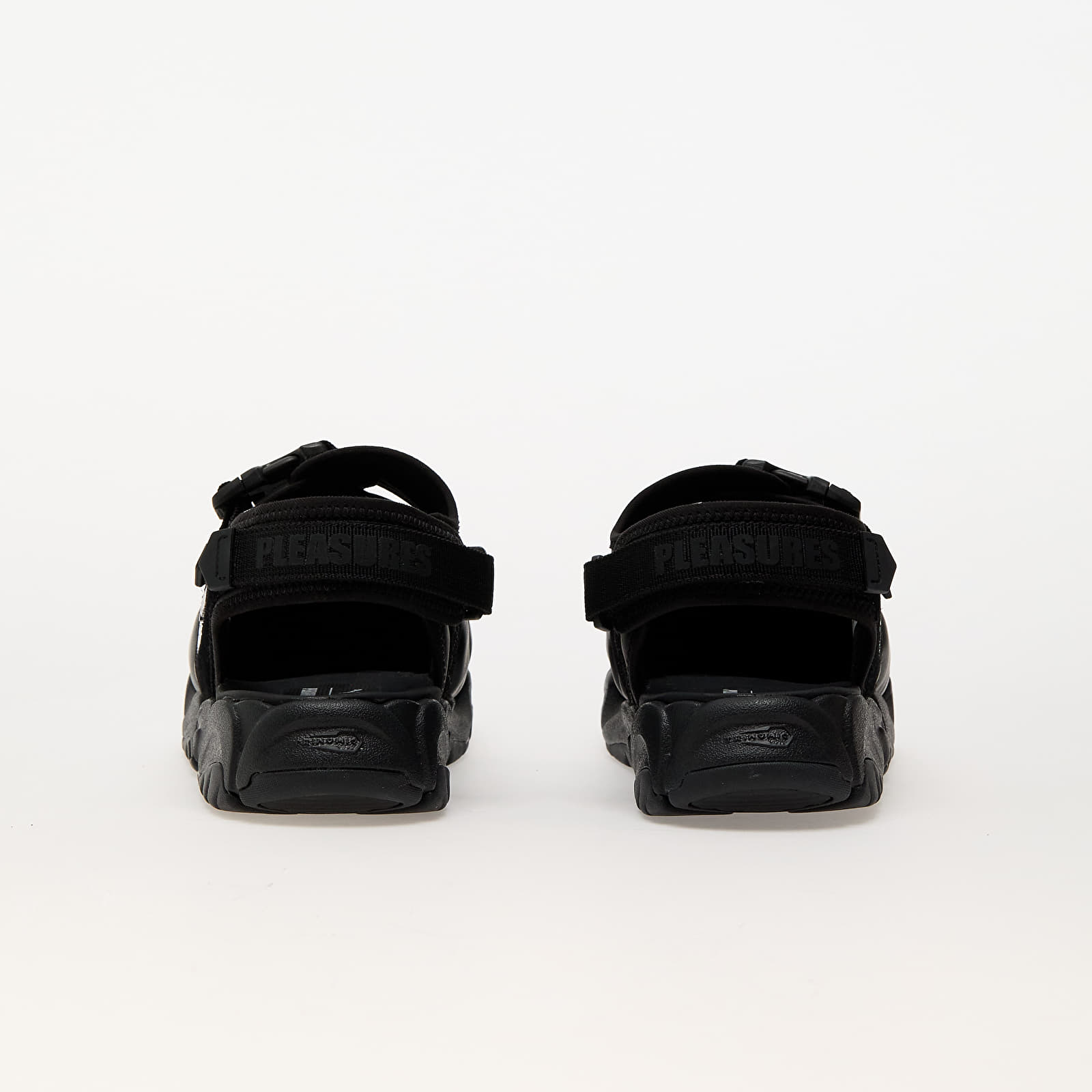 Meeste tossud ja kingad Puma x Pleasures Ts-01 Quilt S Black