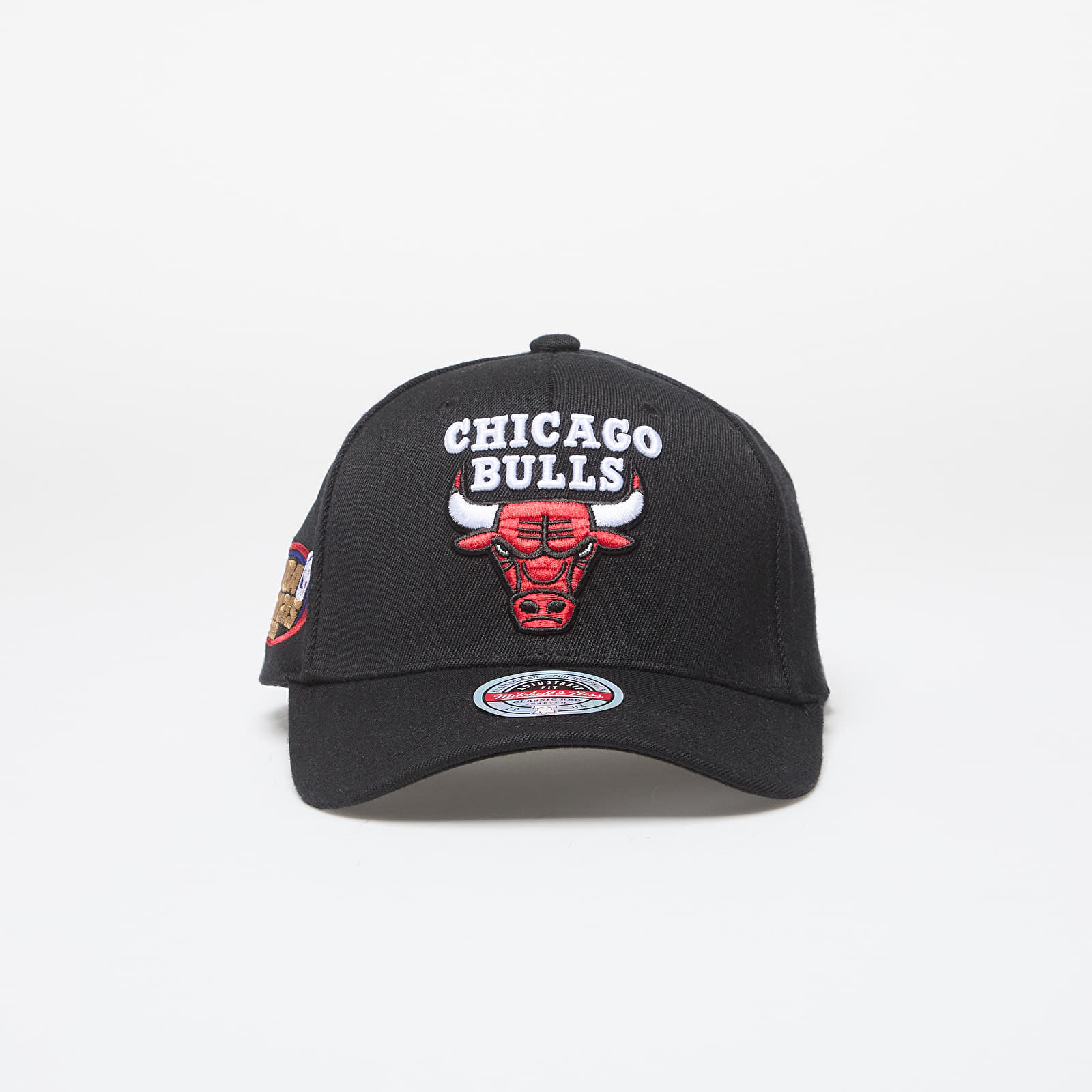 Caps Mitchell & Ness NBA Top Spot Classic Red Bulls Black
