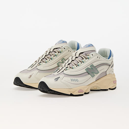 New Balance 1000