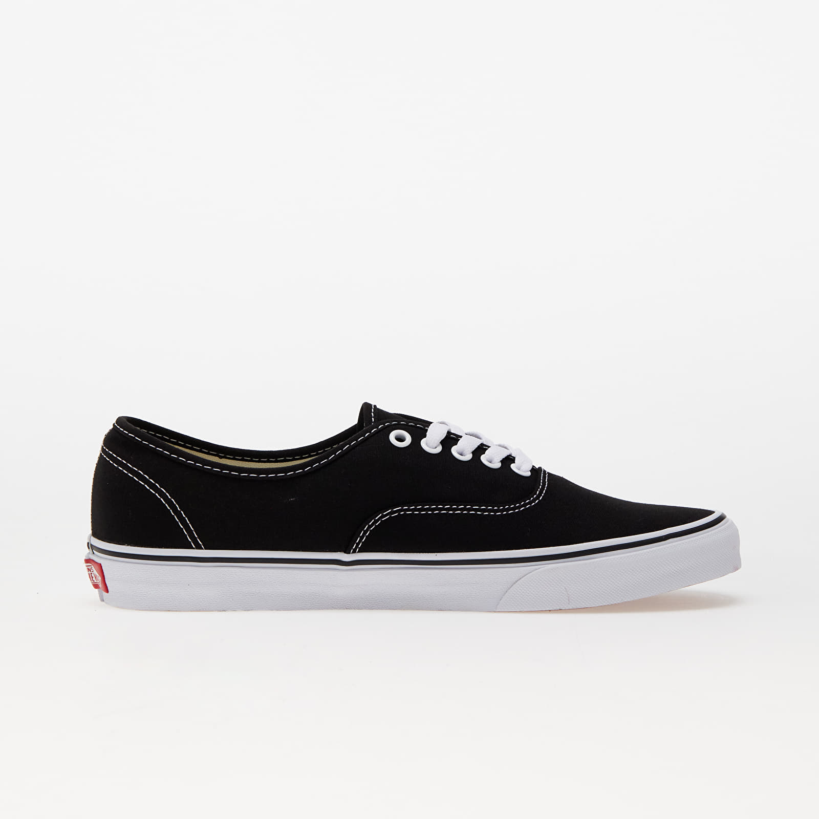 Men's sneakers and shoes Vans Authentic black