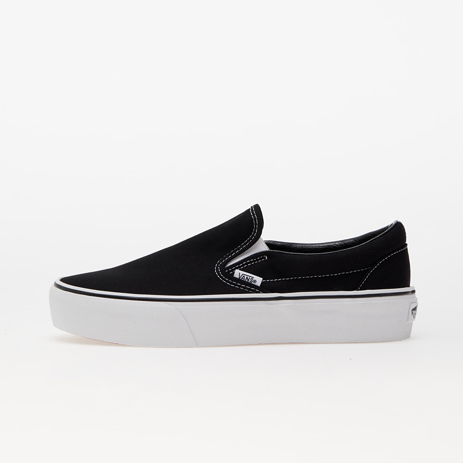 Women's sneakers and shoes Vans Classic Slip-On Platform black