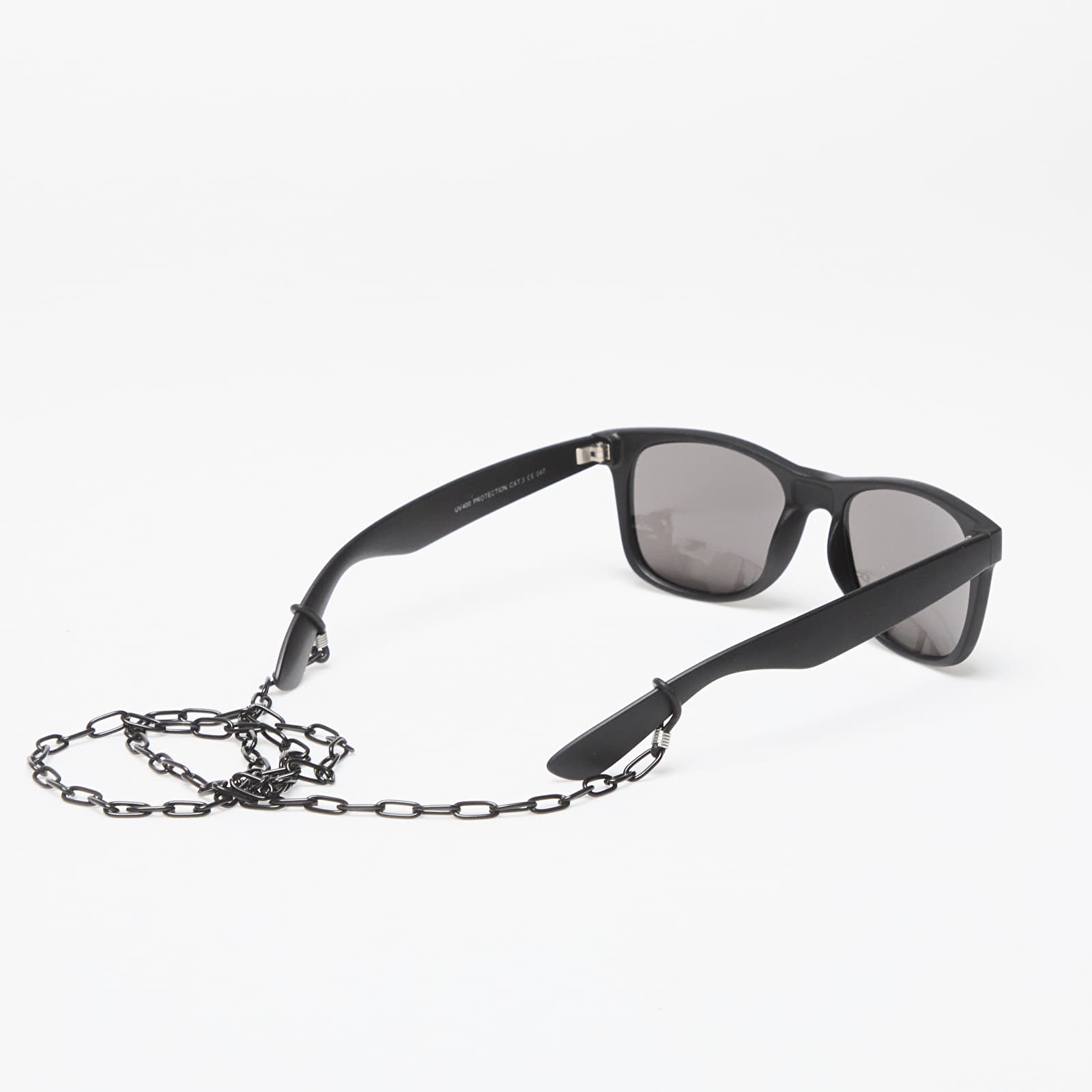 Sonnenbrillen Urban Classics Sunglasses Likoma Mirror With Chain Black Silver Queens
