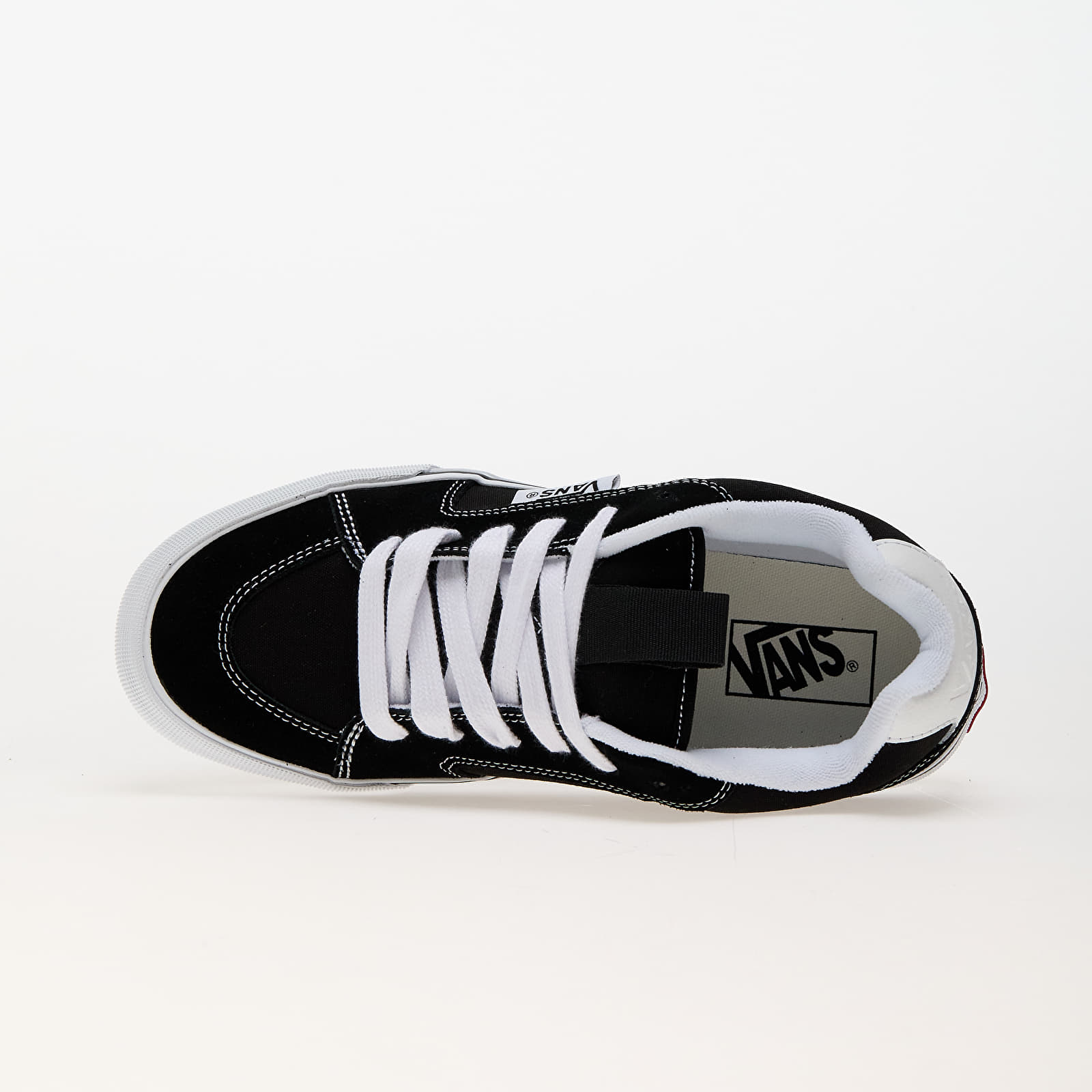 Men's sneakers and shoes Vans Chukka Push Black/ White