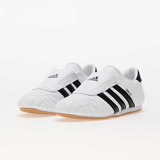 Noi tornacipok es cipok adidas Taekwondo W Ftw White Core Black Gum Queens