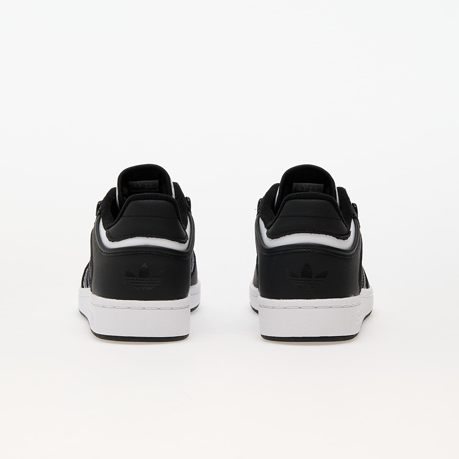 Meeste tossud ja kingad adidas Centennial Rm Core Black/ Core White/ Core Black